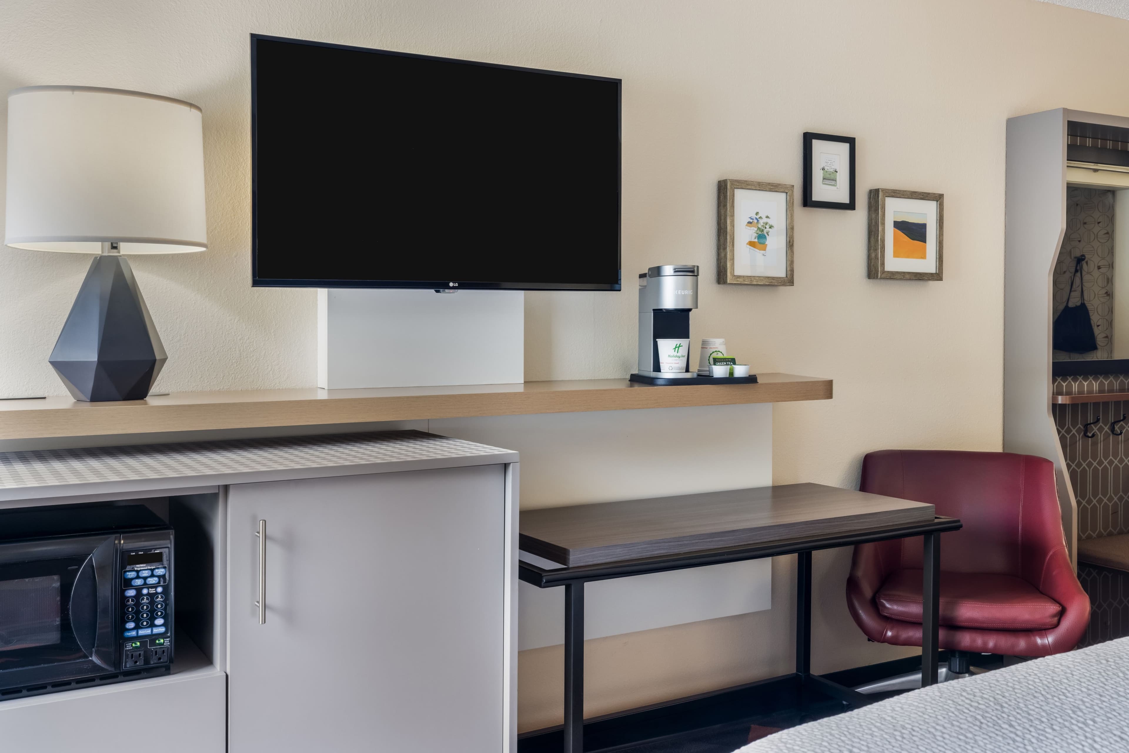 Holiday Inn Auburn-Finger Lakes Region — 4