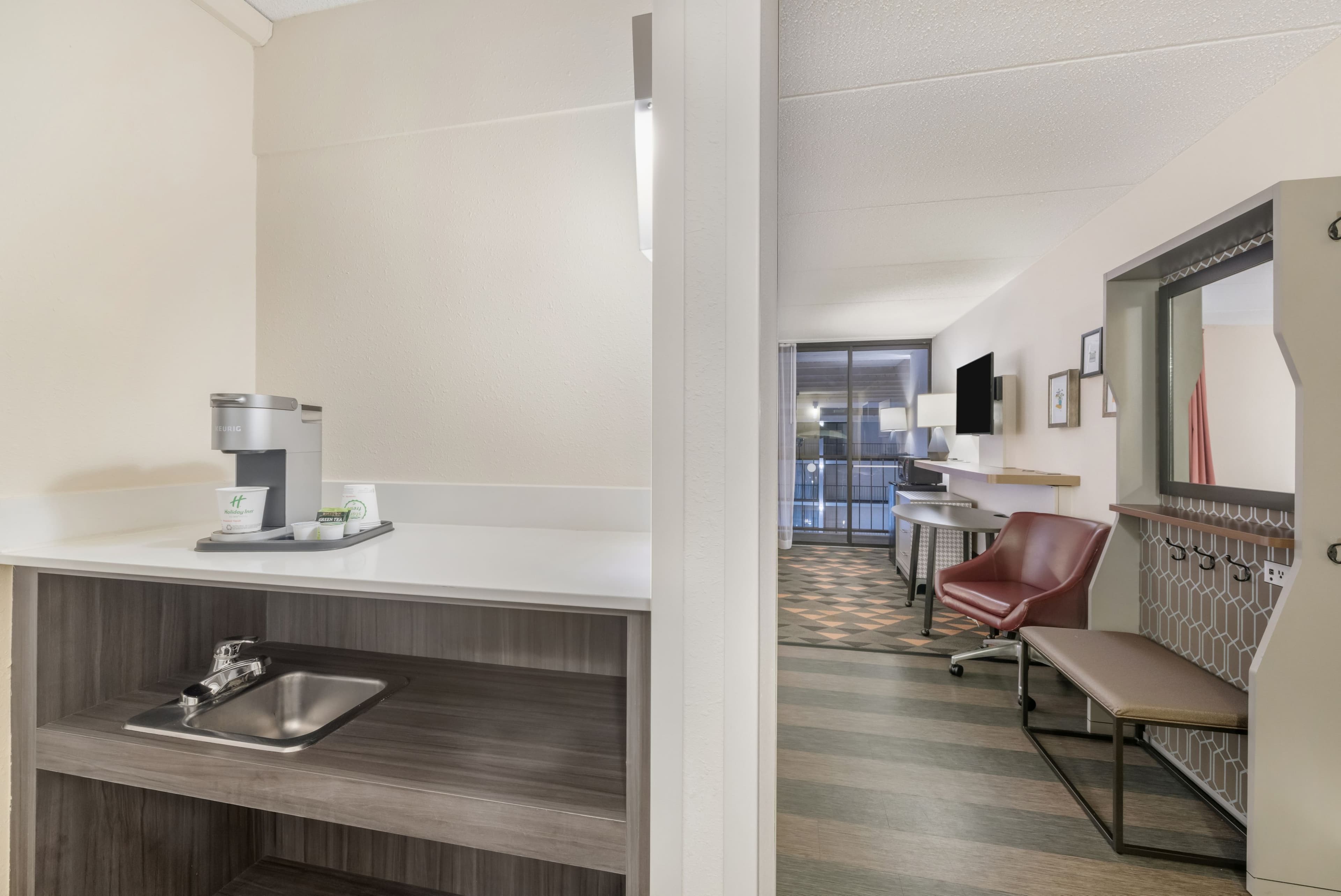 Holiday Inn Auburn-Finger Lakes Region — 10