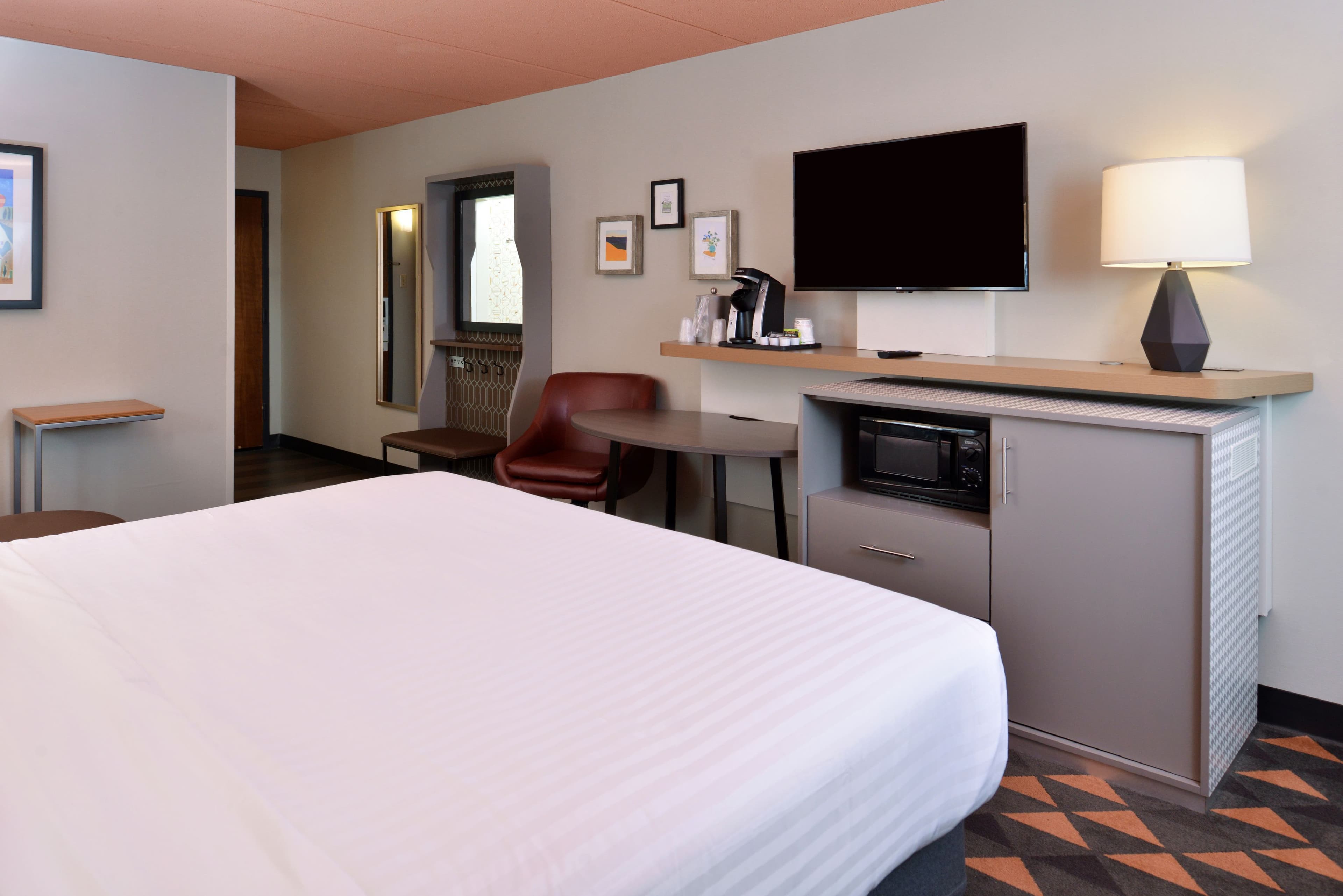 Holiday Inn Auburn-Finger Lakes Region — 13