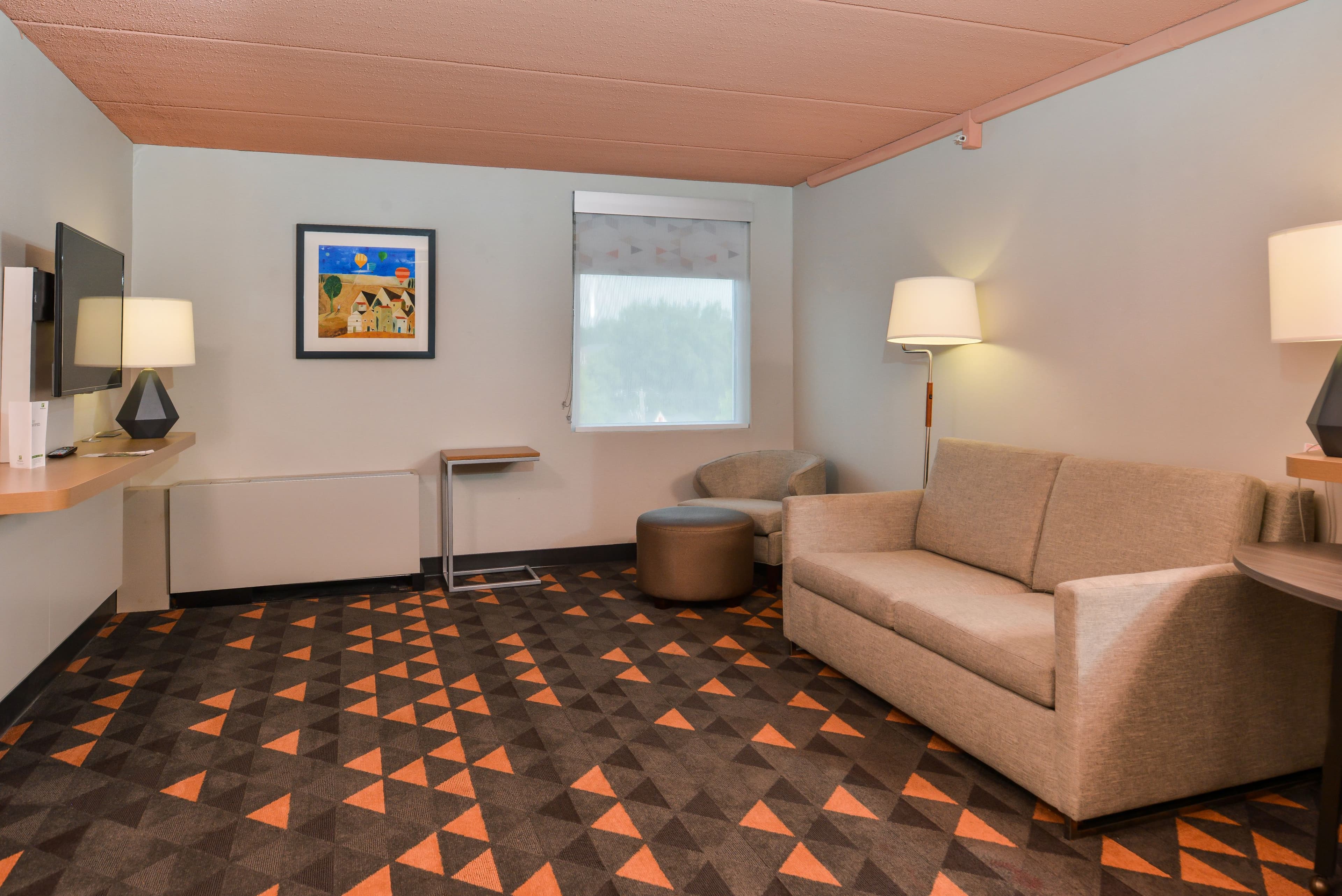 Holiday Inn Auburn-Finger Lakes Region - Image 5