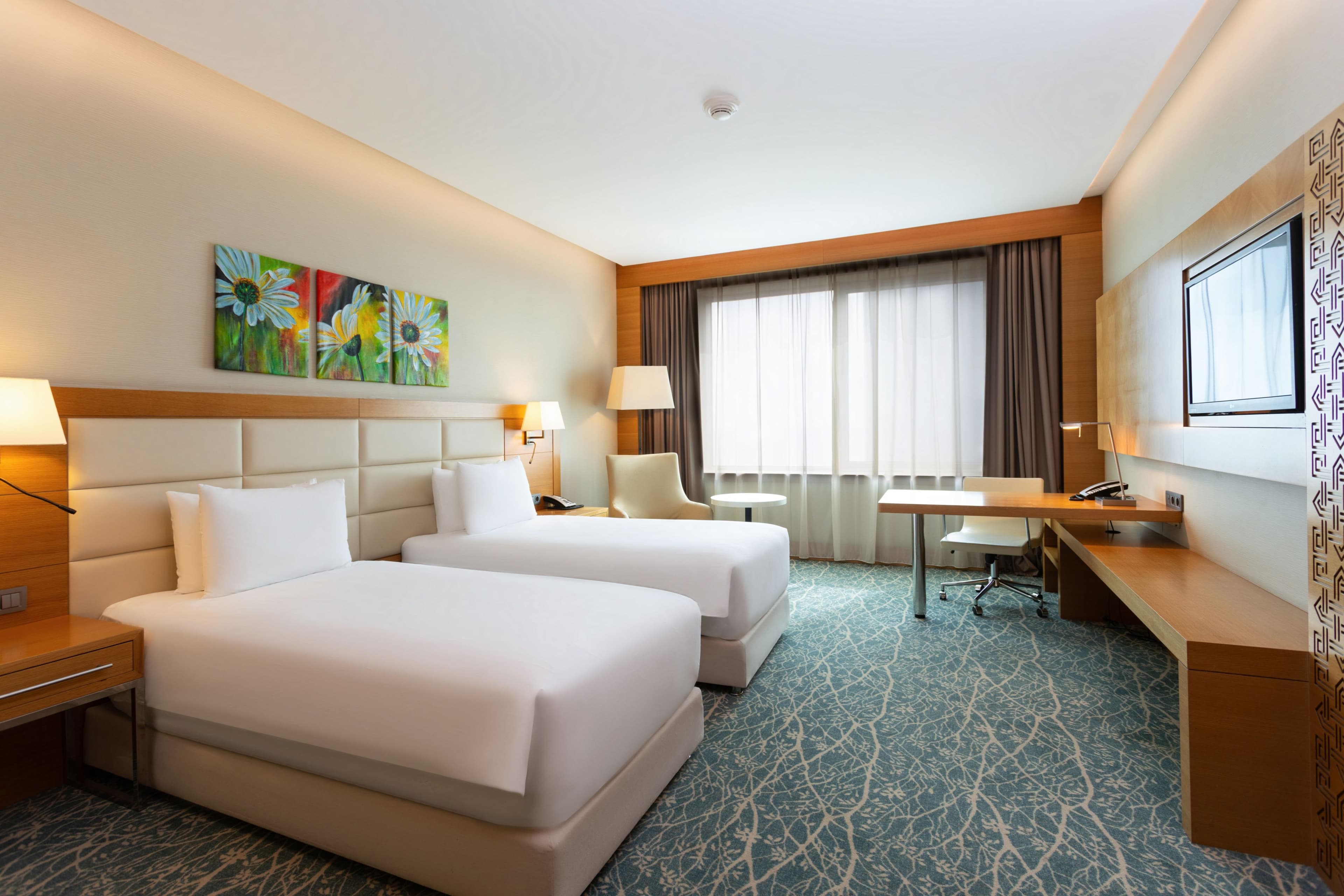 Holiday Inn Baku — 13