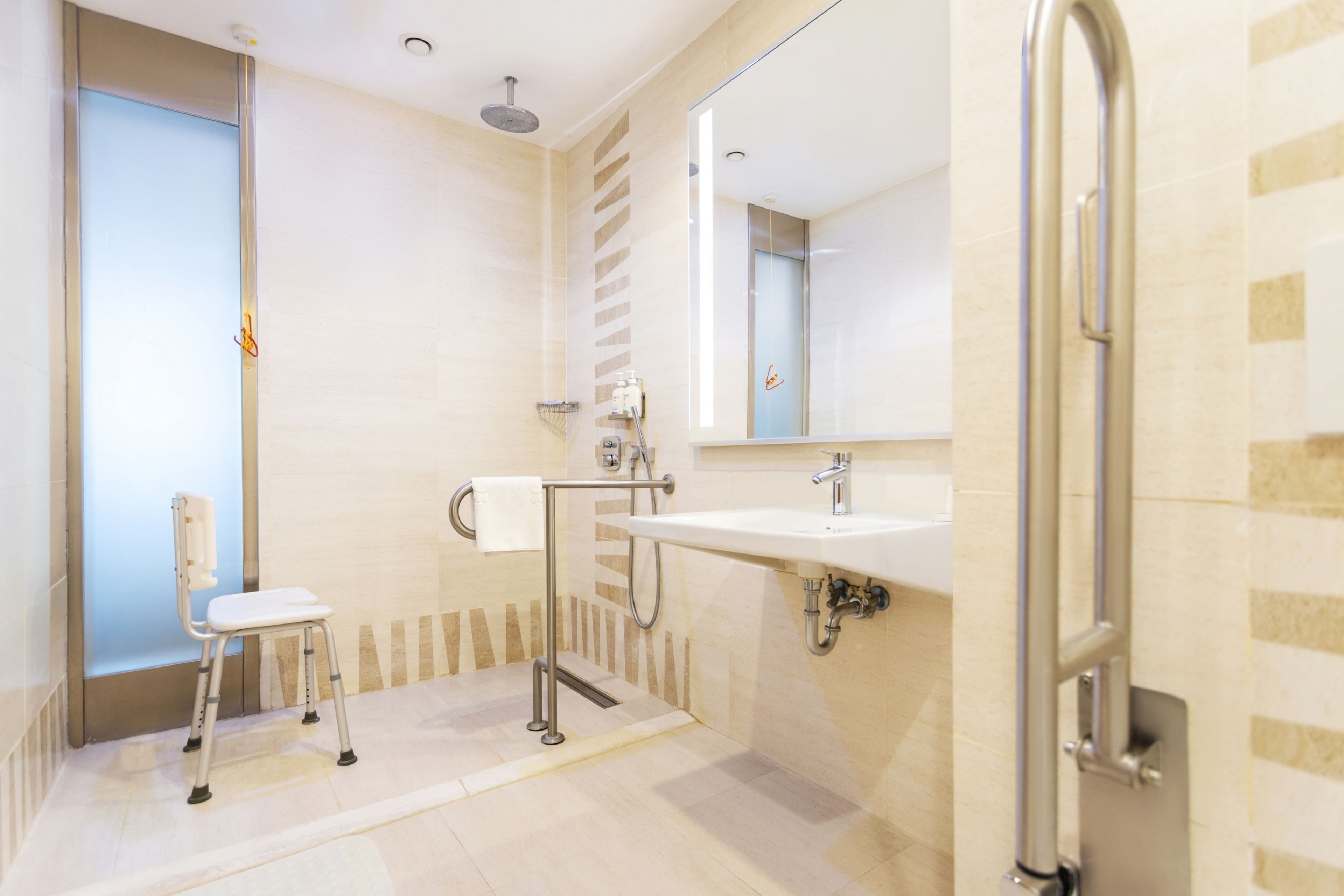 Holiday Inn Baku — 12