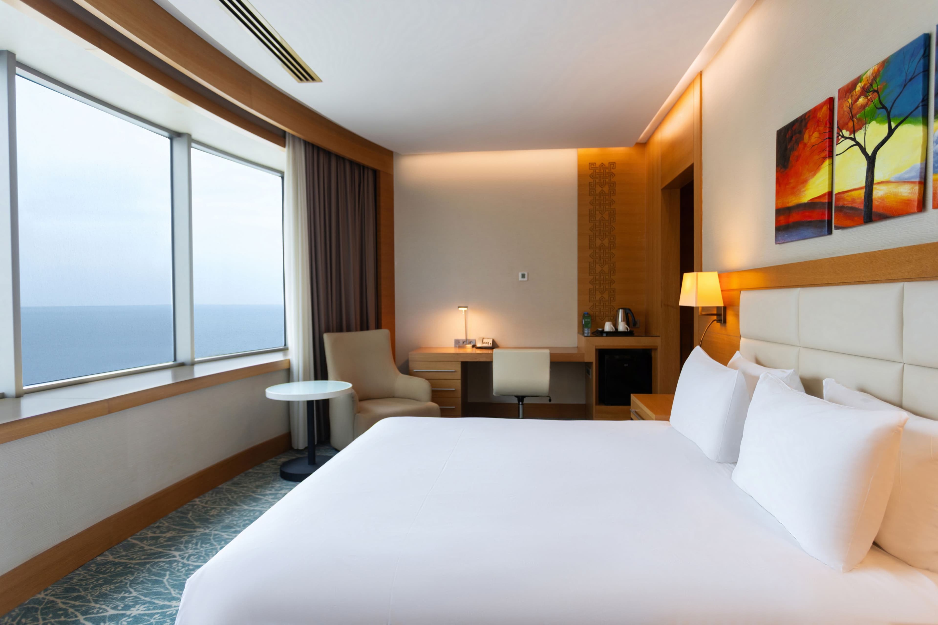 Holiday Inn Baku - Image 4