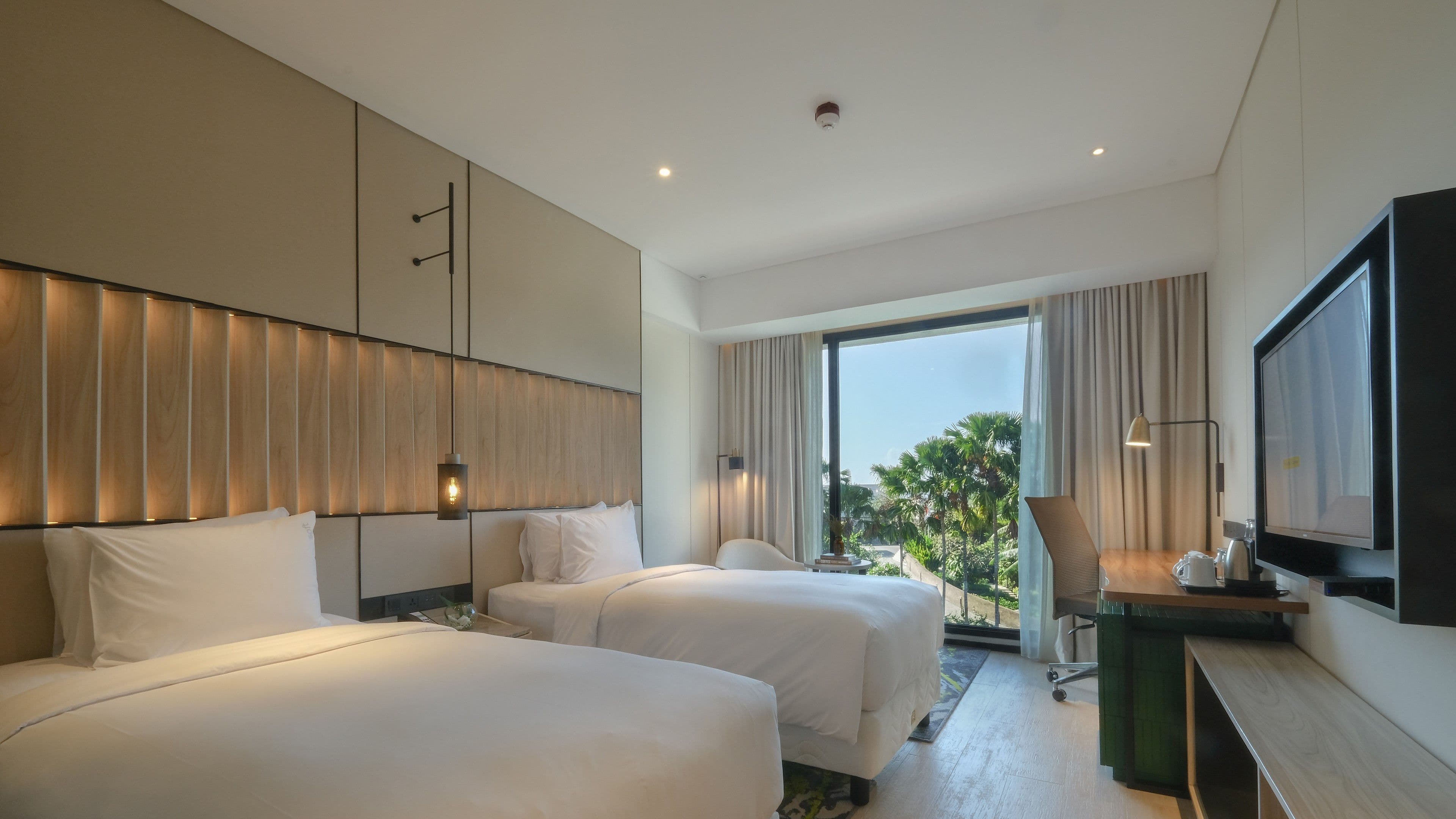Holiday Inn Bali Sanur — 8