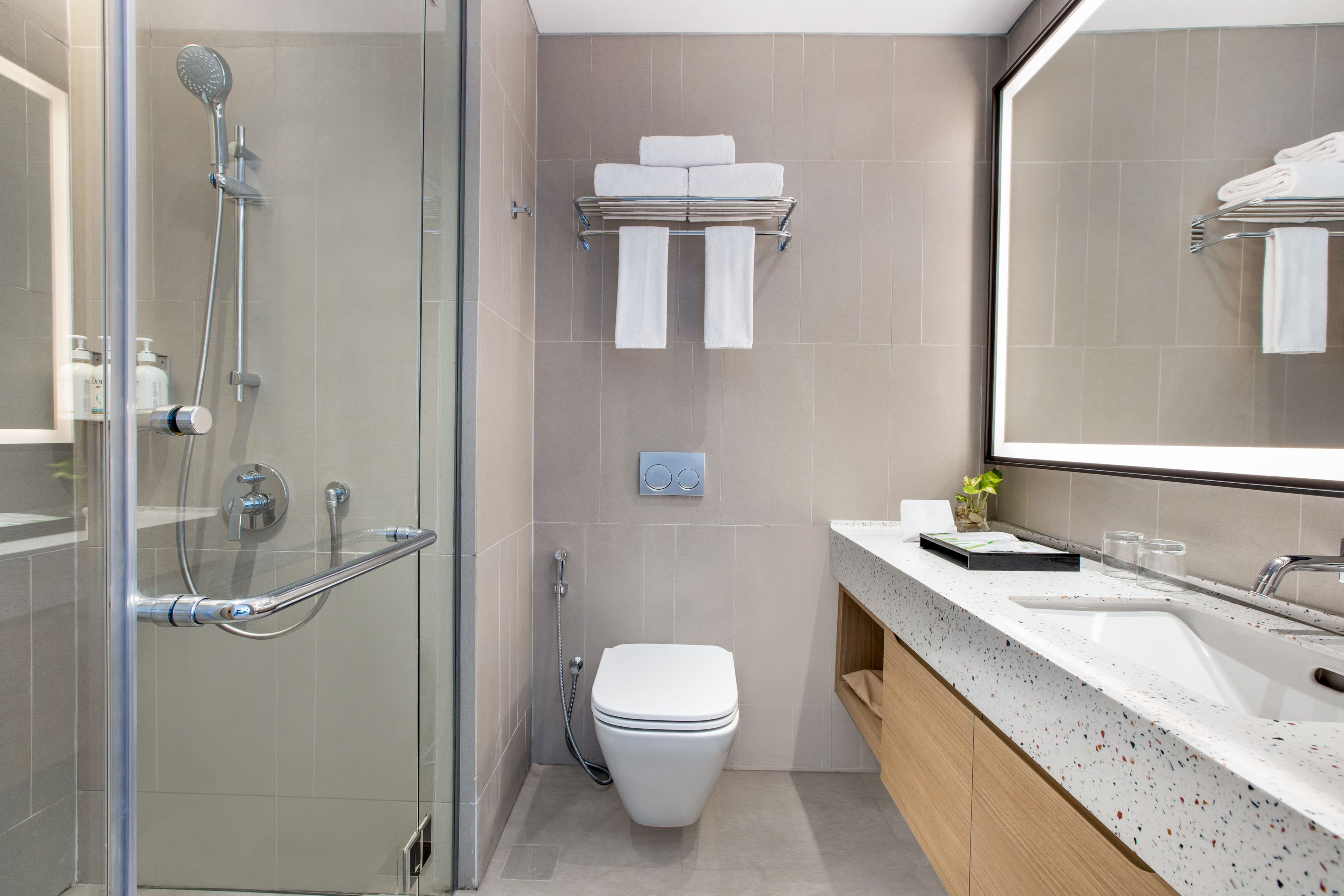 Holiday Inn Lampung Bukit Randu - Image 3