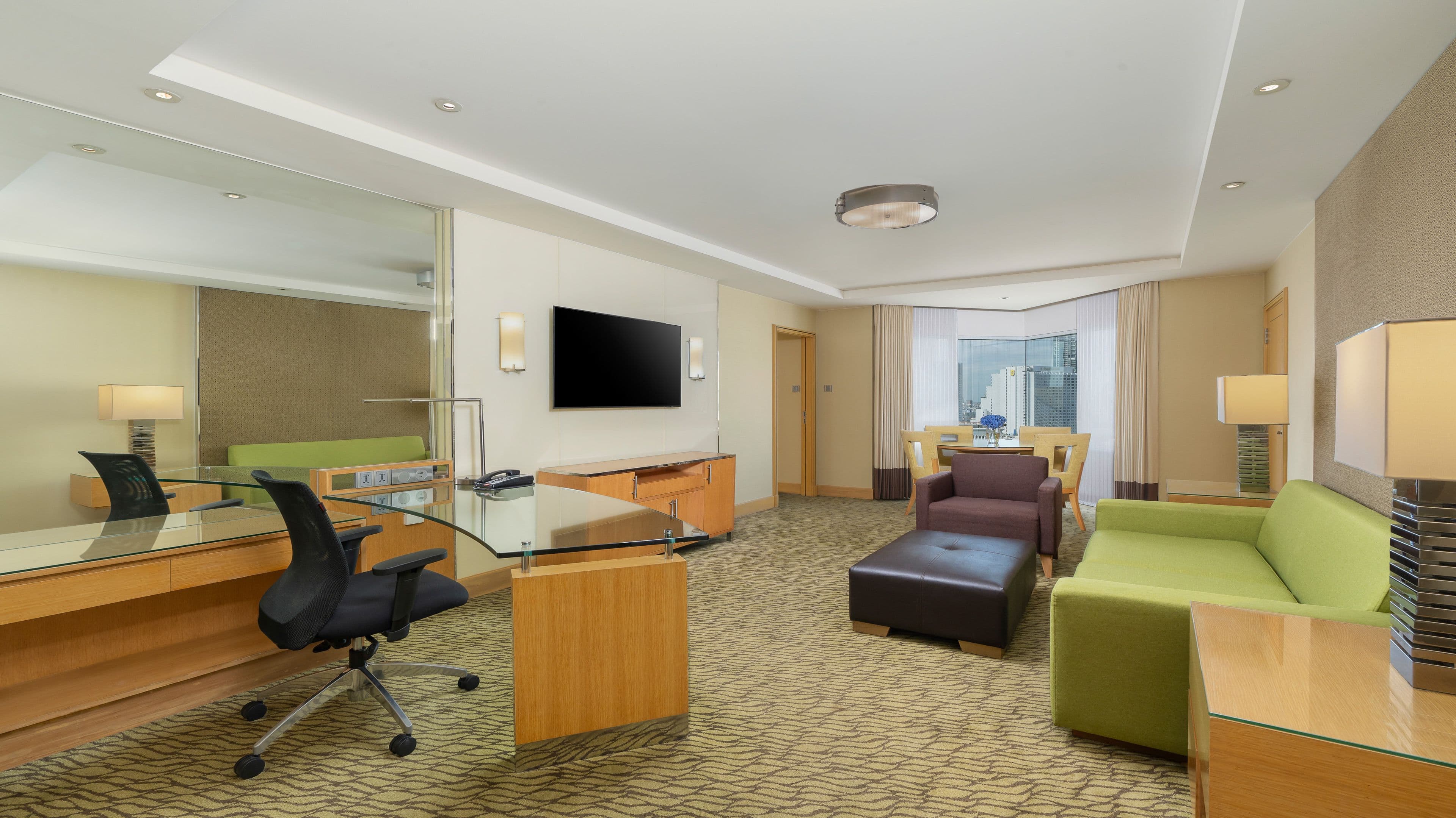 Holiday Inn Bangkok Silom — 26