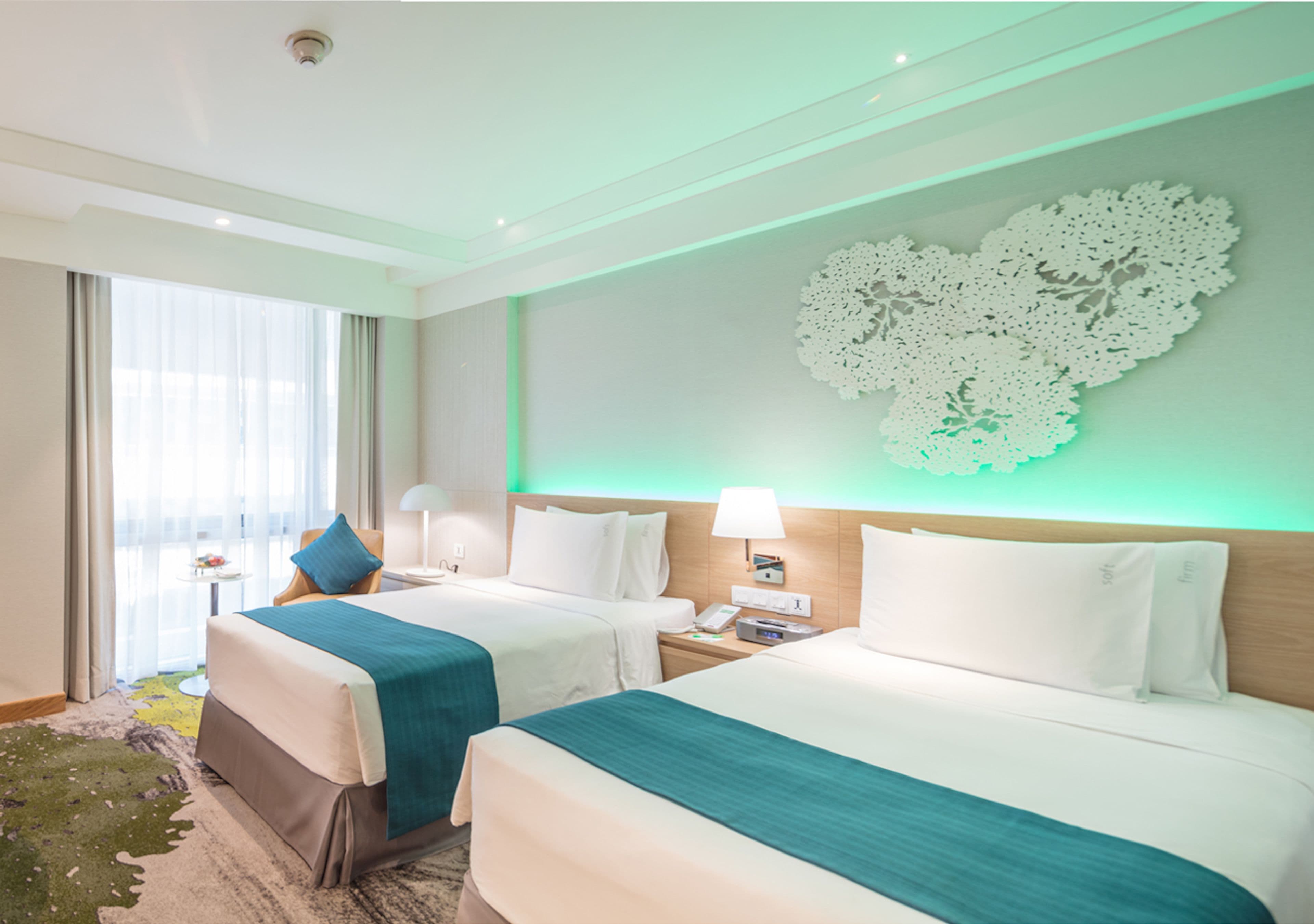 Holiday Inn Bangkok — 16