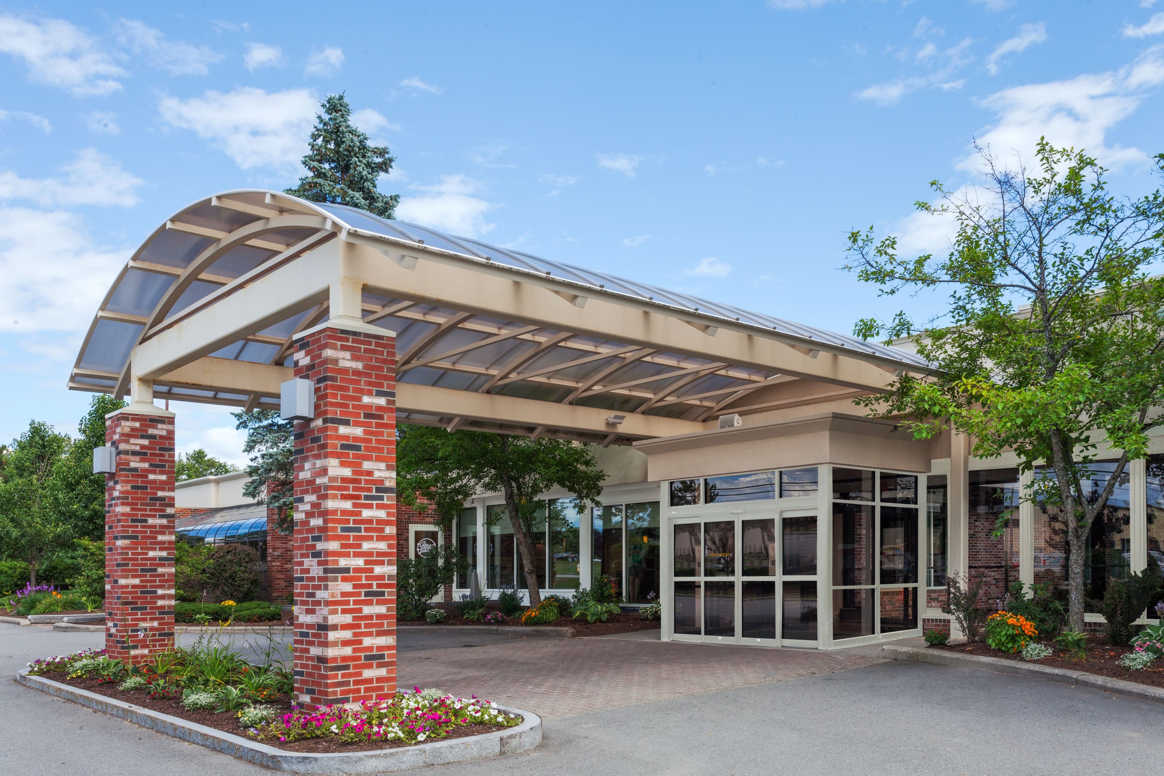 Holiday Inn Bangor - Image 1
