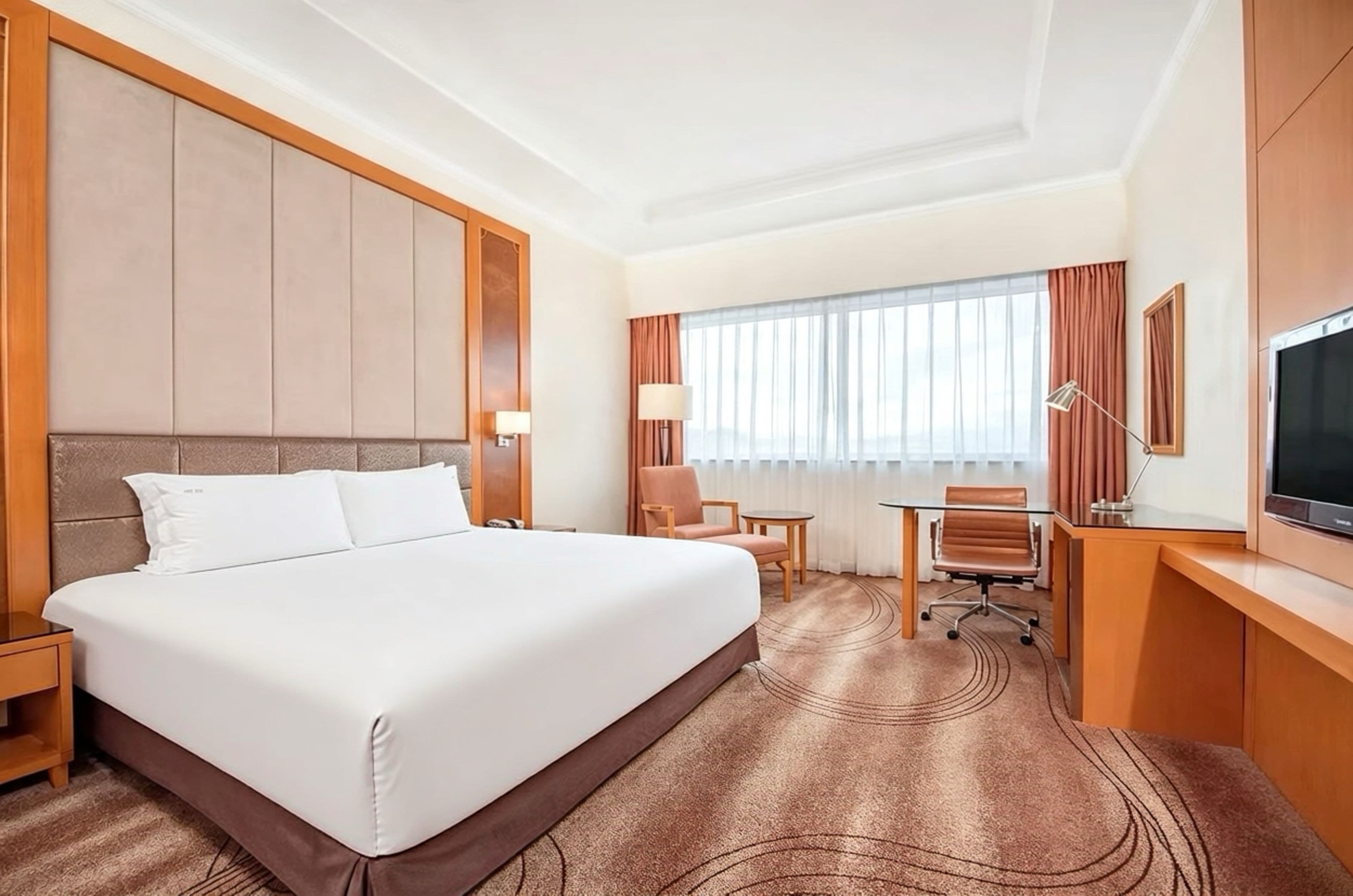 Holiday Inn Beijing ChangAn West — 2