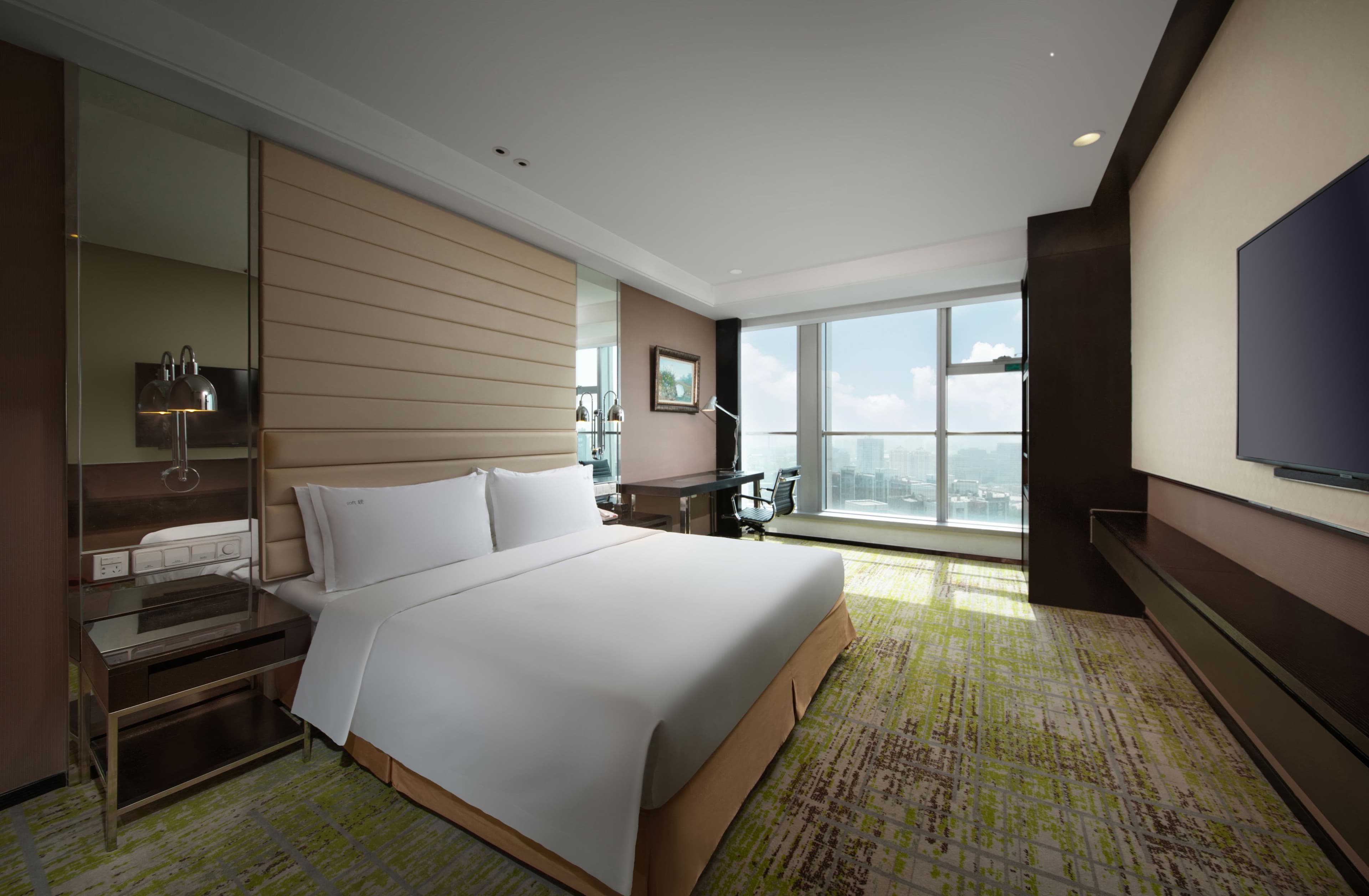 Holiday Inn Beijing Focus Square — 6