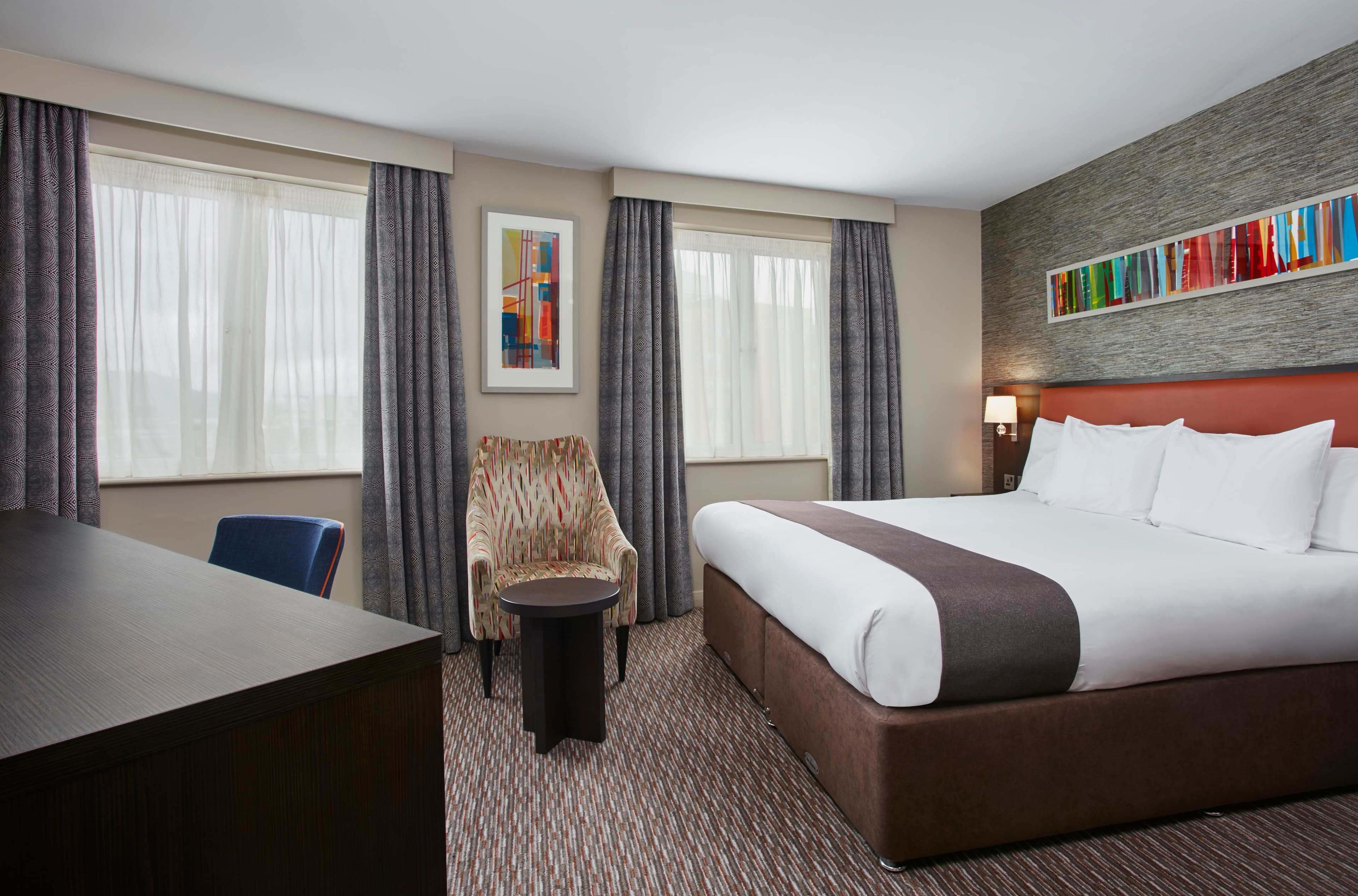 Holiday Inn Belfast City Centre - Image 2