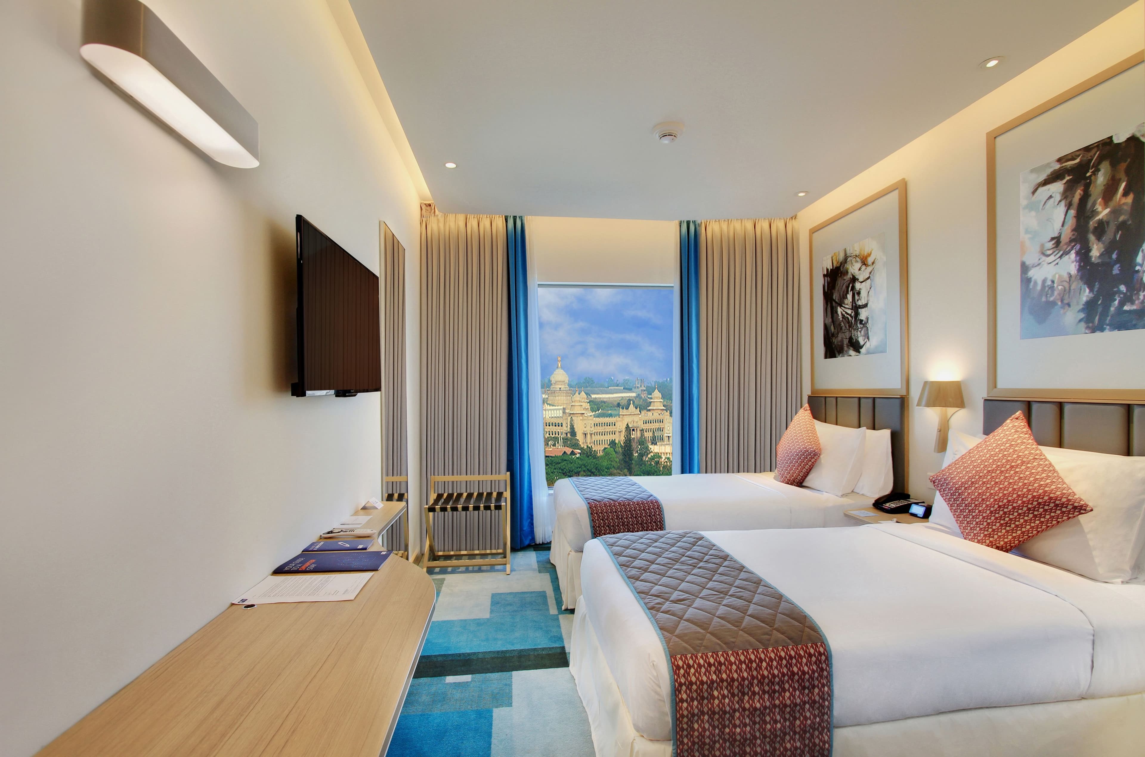 Holiday Inn Bengaluru Racecourse — 7