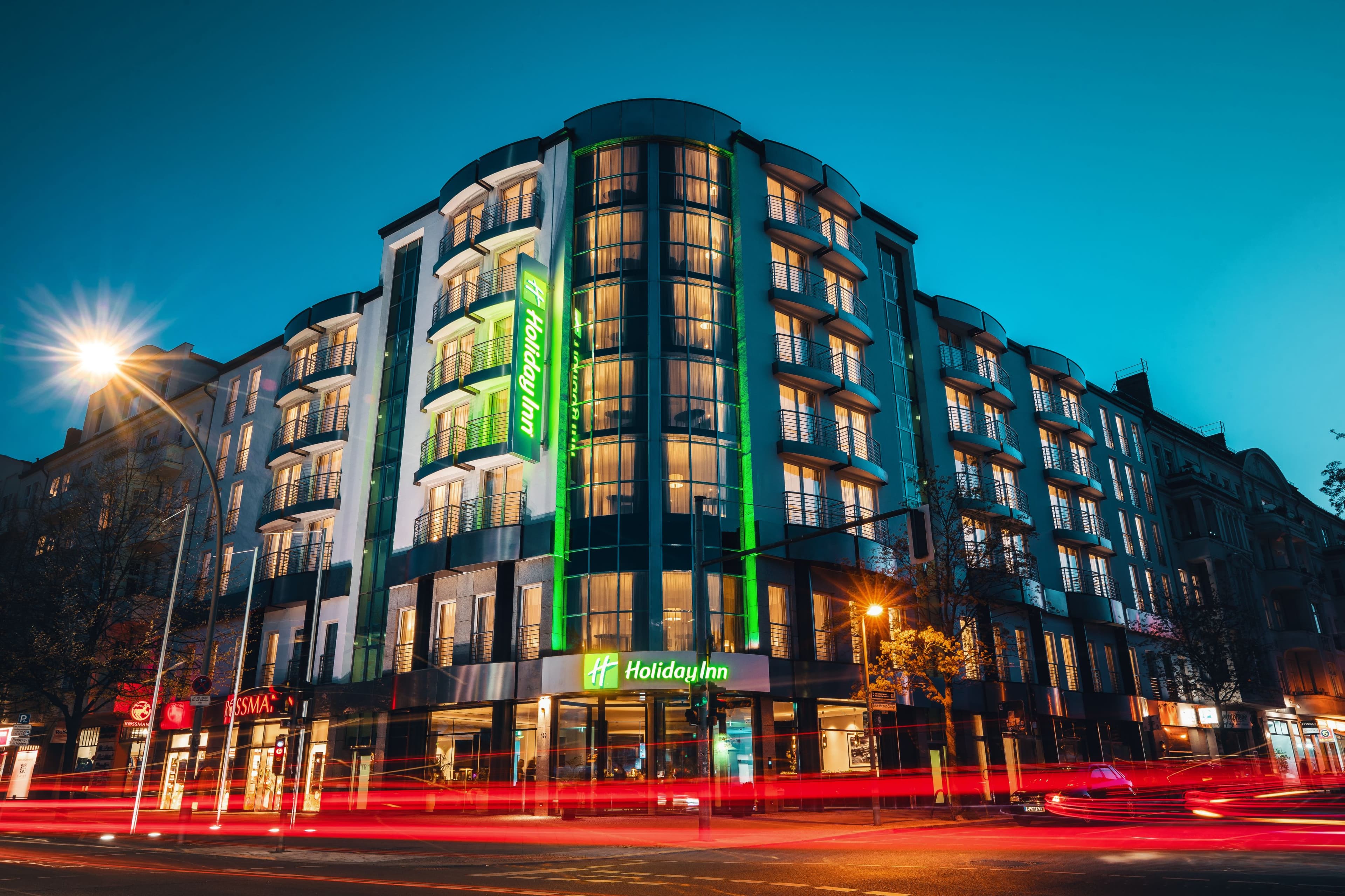 Holiday Inn Berlin City Center East P-Berg - Image 1