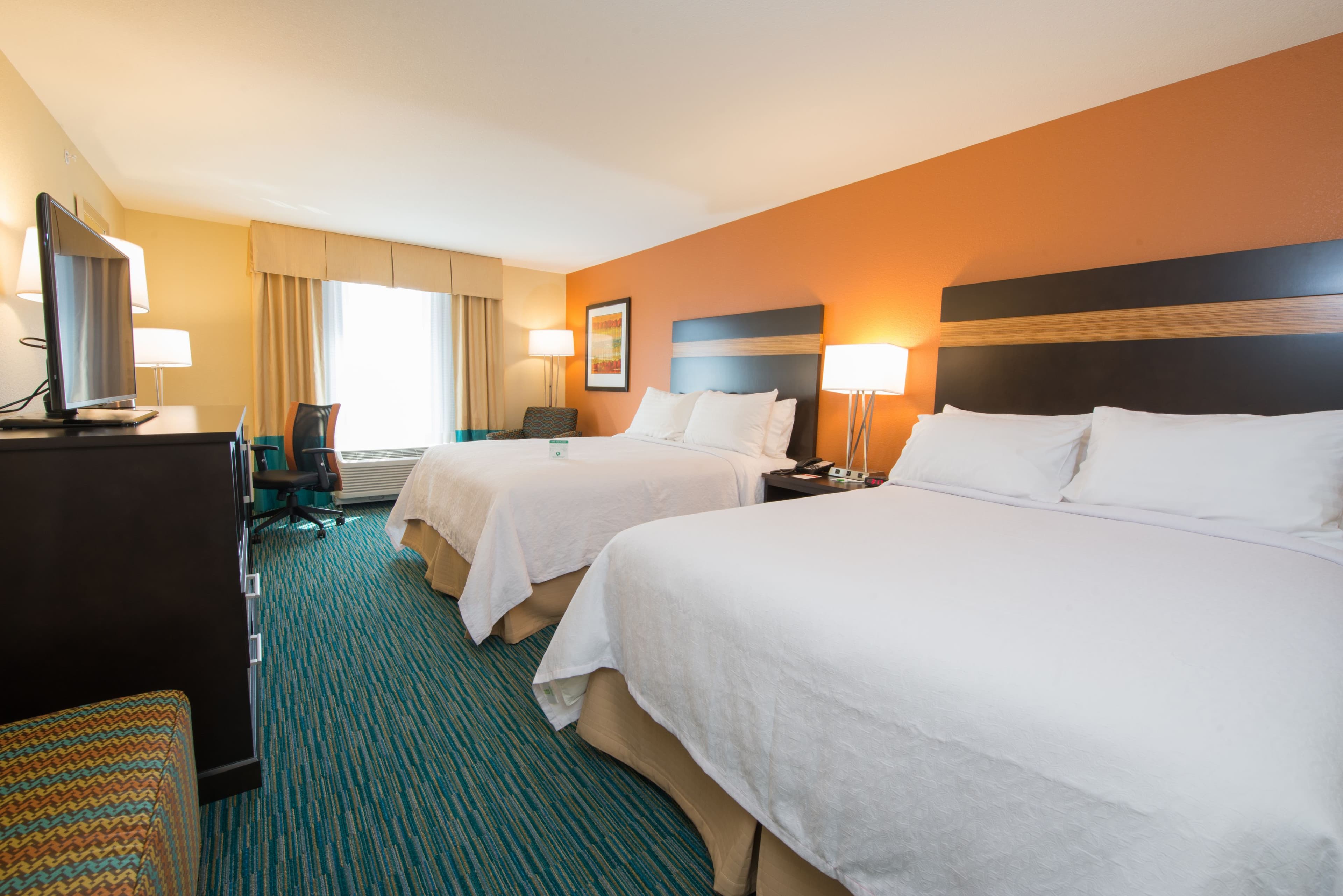 Holiday Inn Bismarck - Image 5