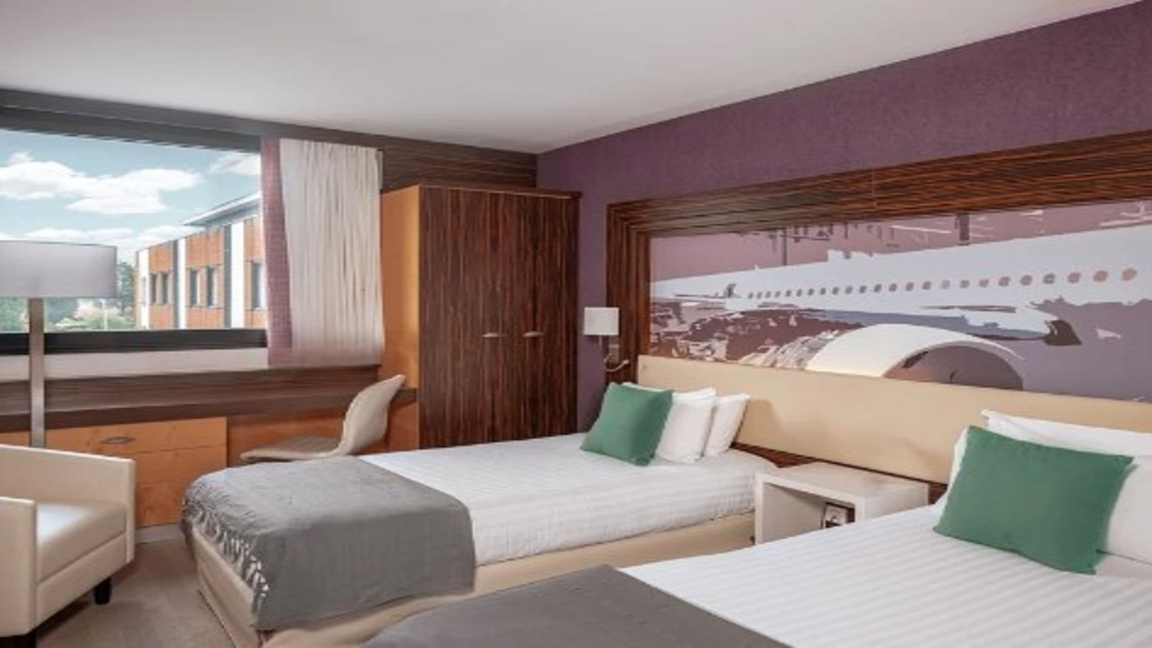 Holiday Inn Toulouse Airport — 10