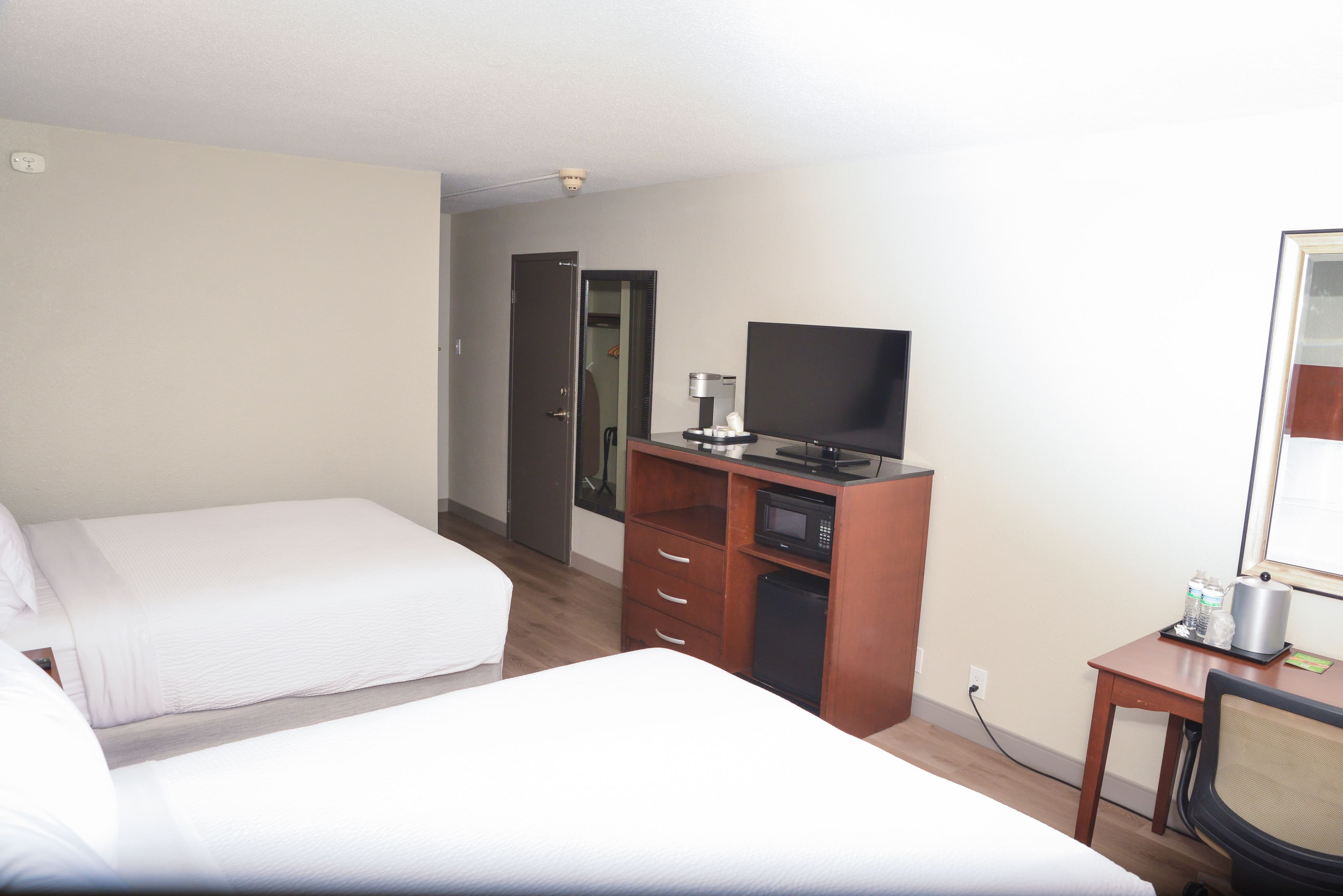 Holiday Inn Blmgtn Arpt South - Mall Area — 21