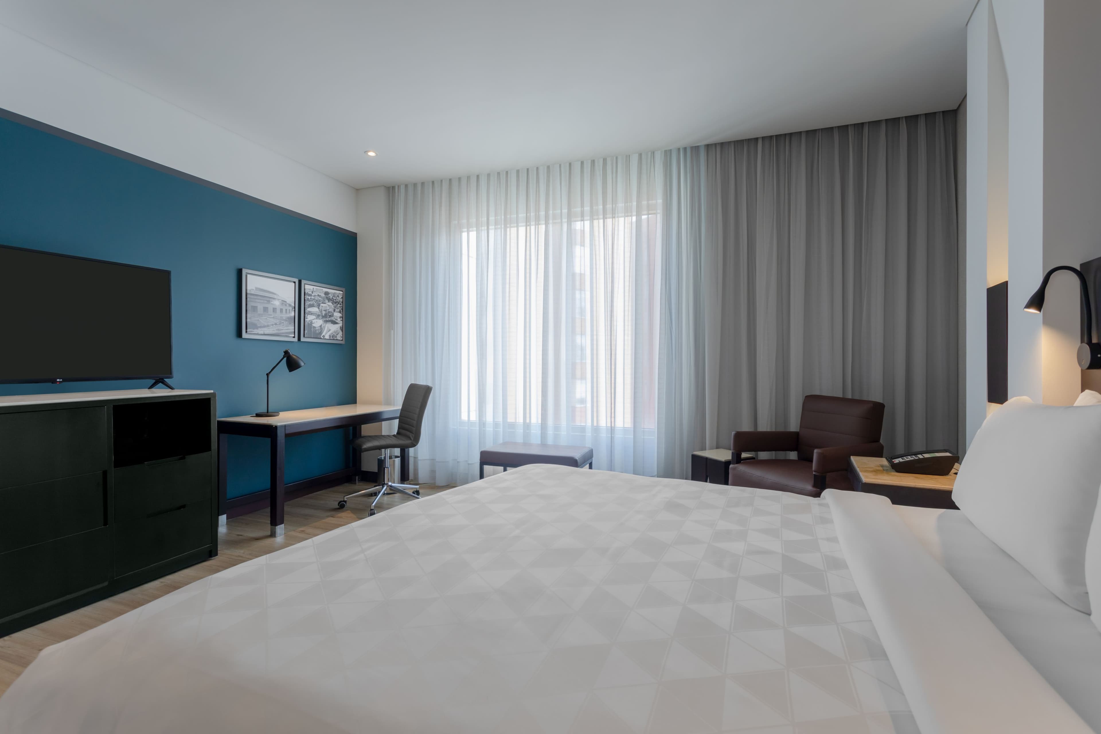 Holiday Inn Bogota Airport - Image 5