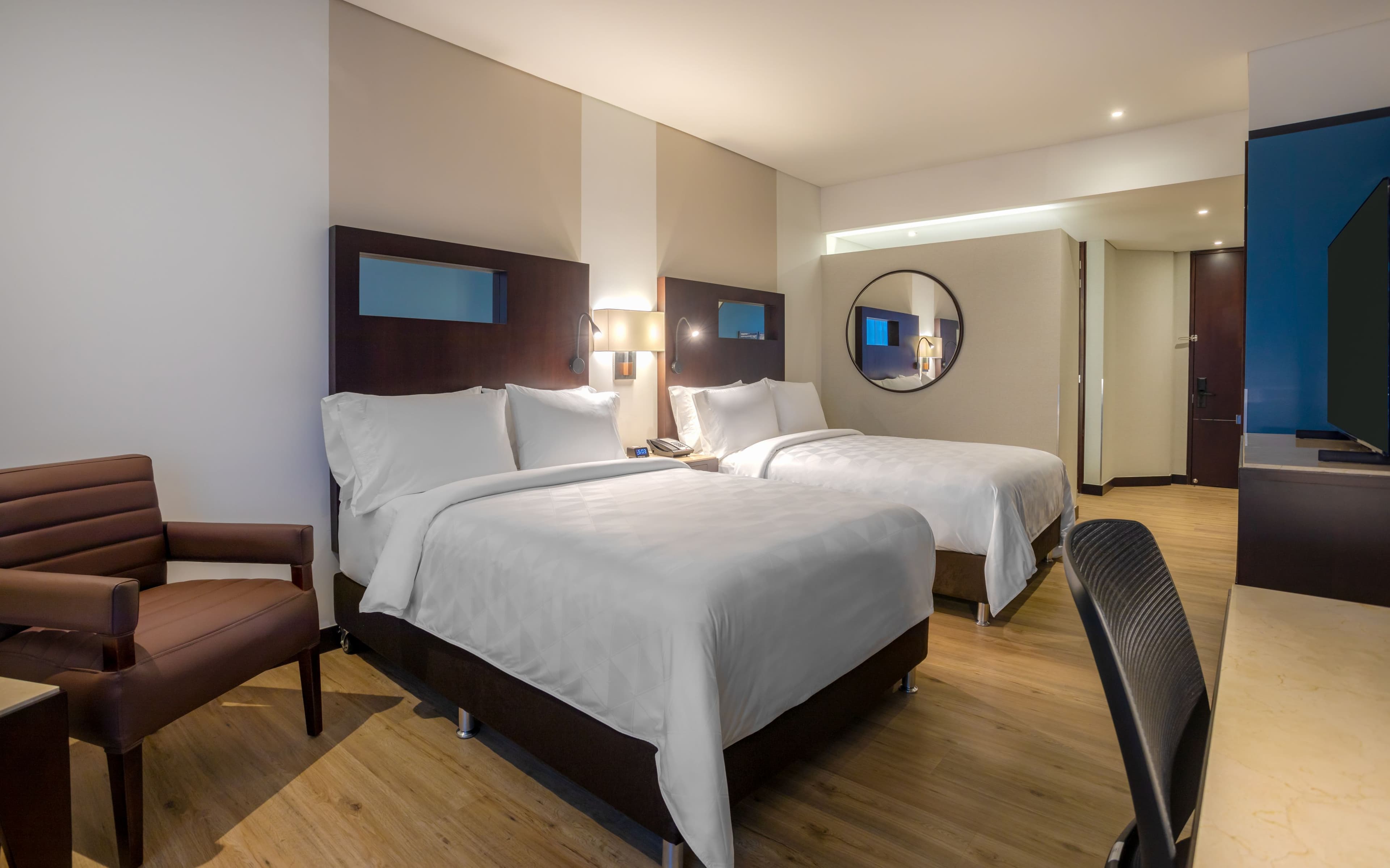 Holiday Inn Bogota Airport — 13