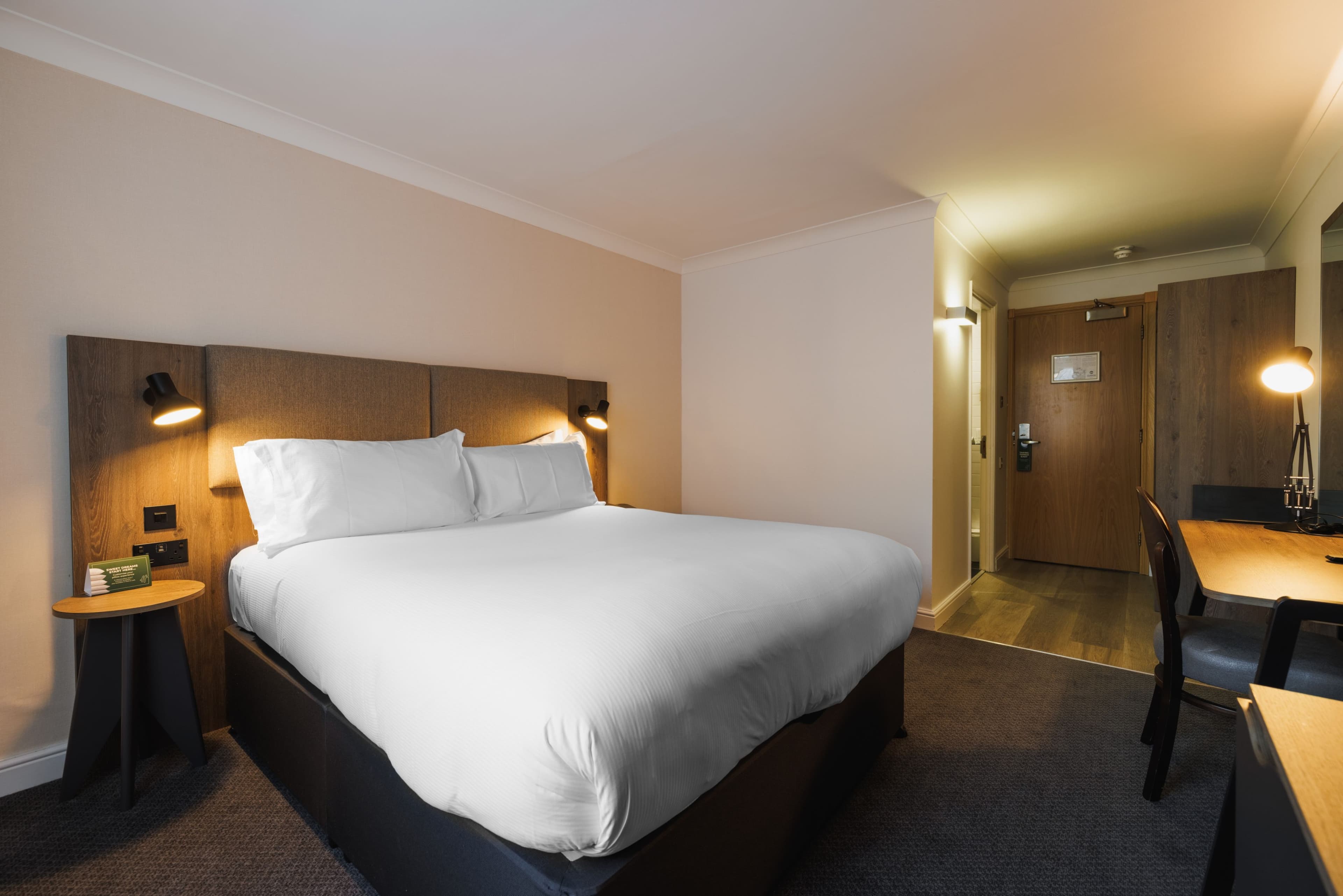 Standard Room - Image 5