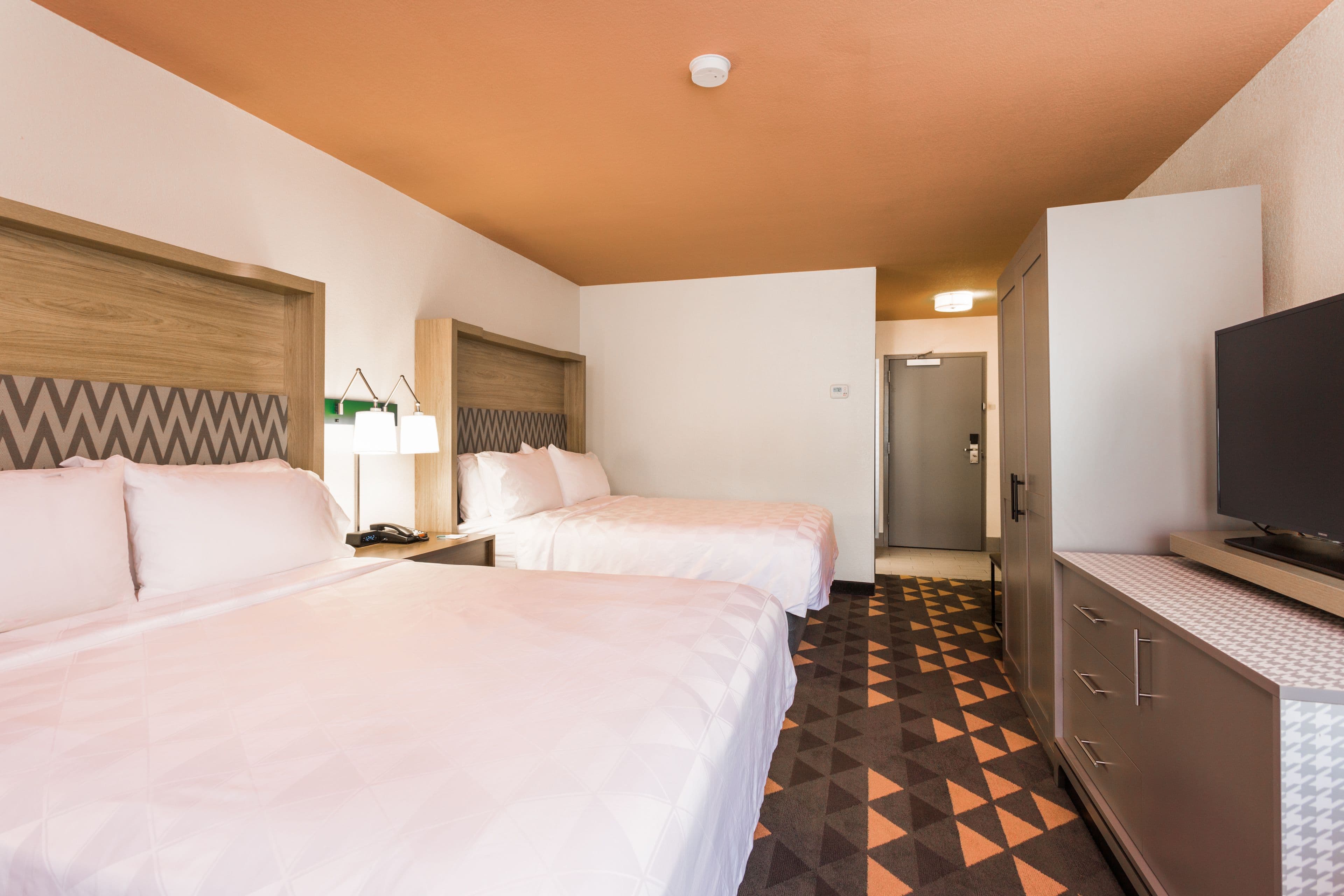 Holiday Inn Boone - University Area — 12