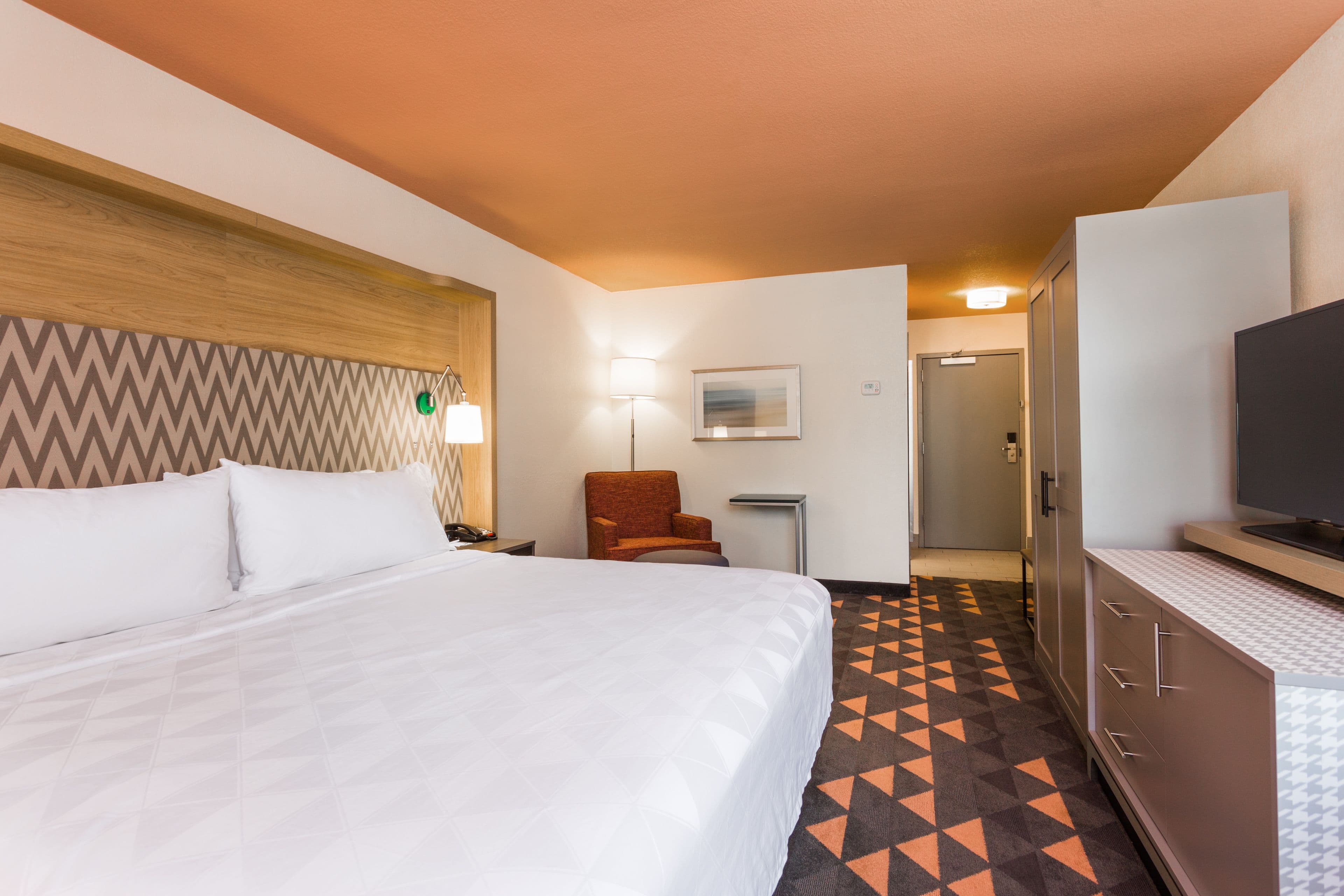 Holiday Inn Boone - University Area - Image 3