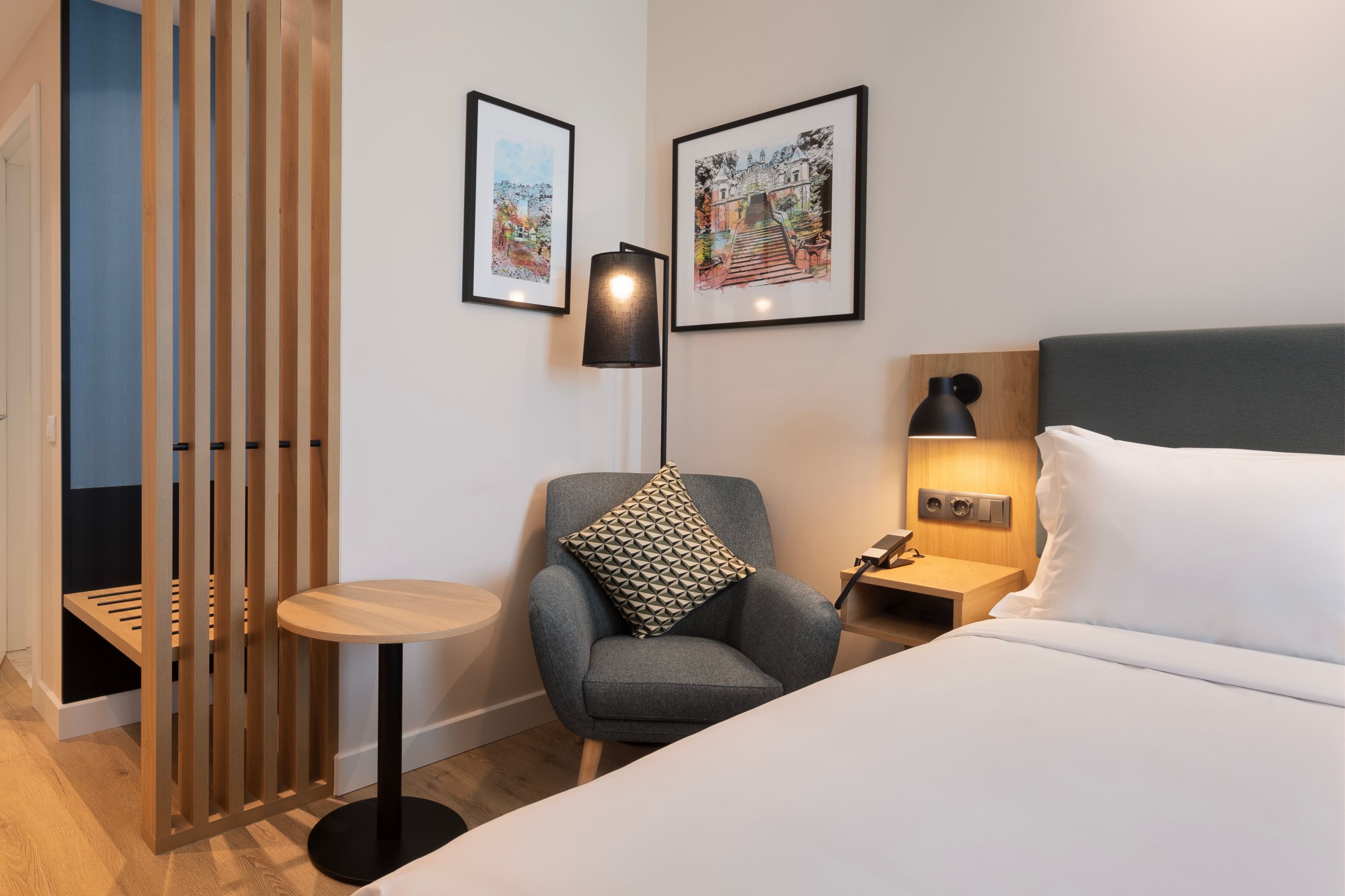 Standard Room - Image 5