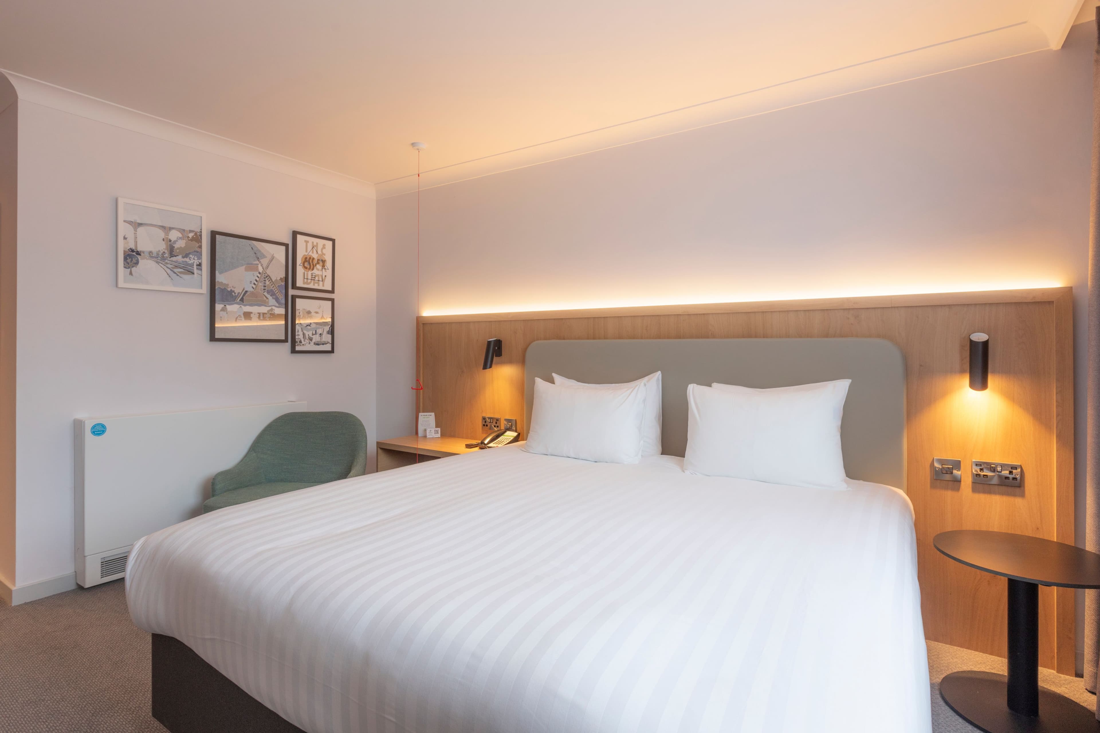 Holiday Inn Brentwood M25, Jct.28 — 11