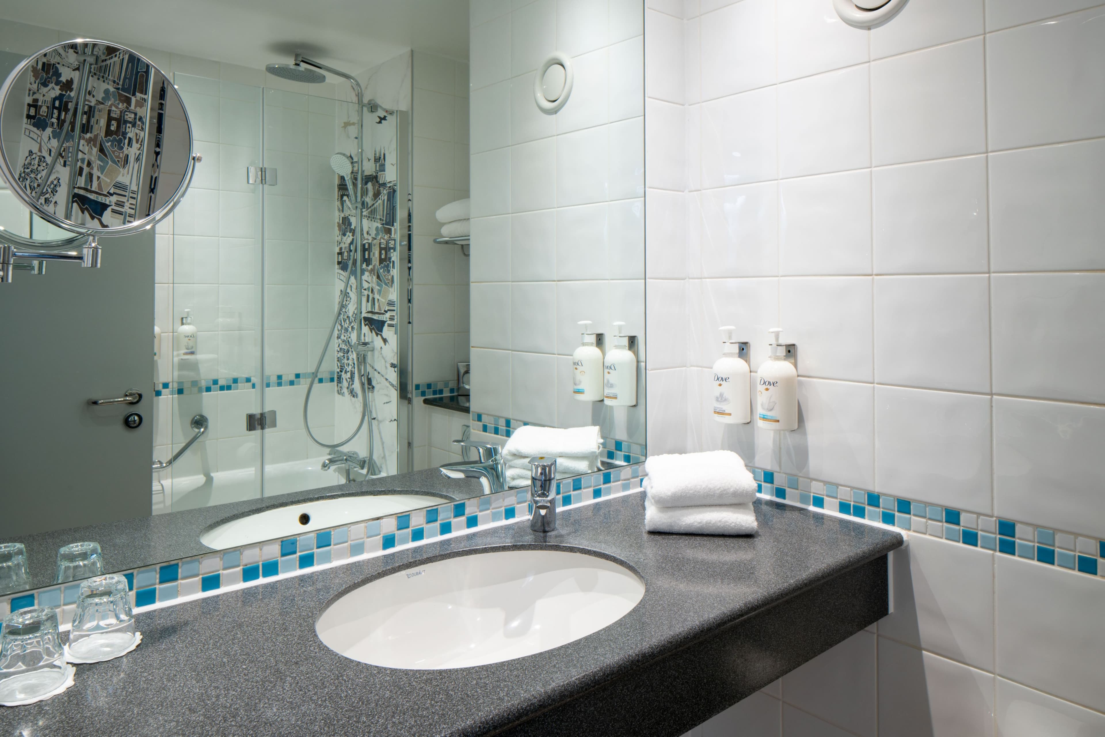 Holiday Inn Bristol - Filton — 3