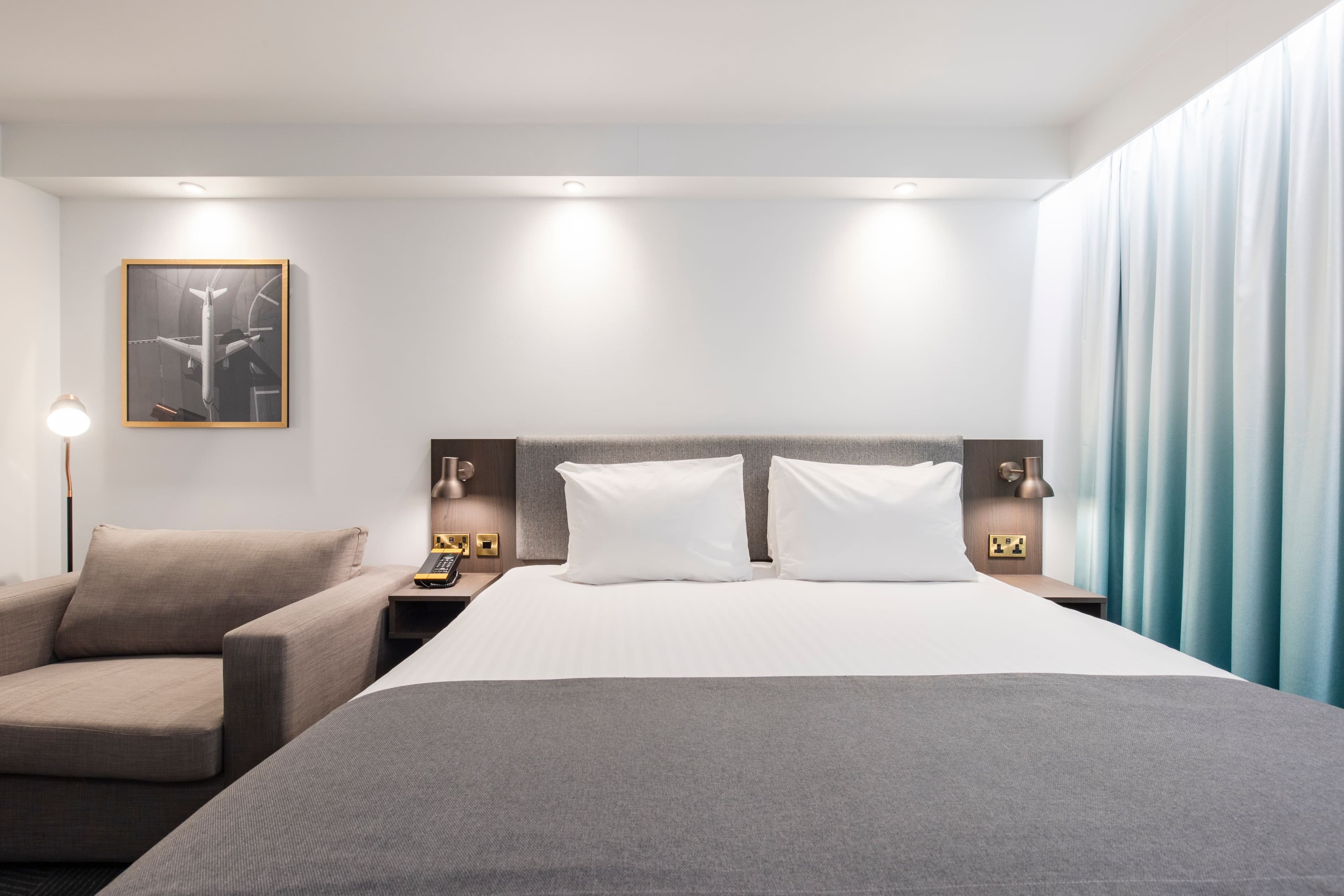 Holiday Inn Bristol Airport — 25