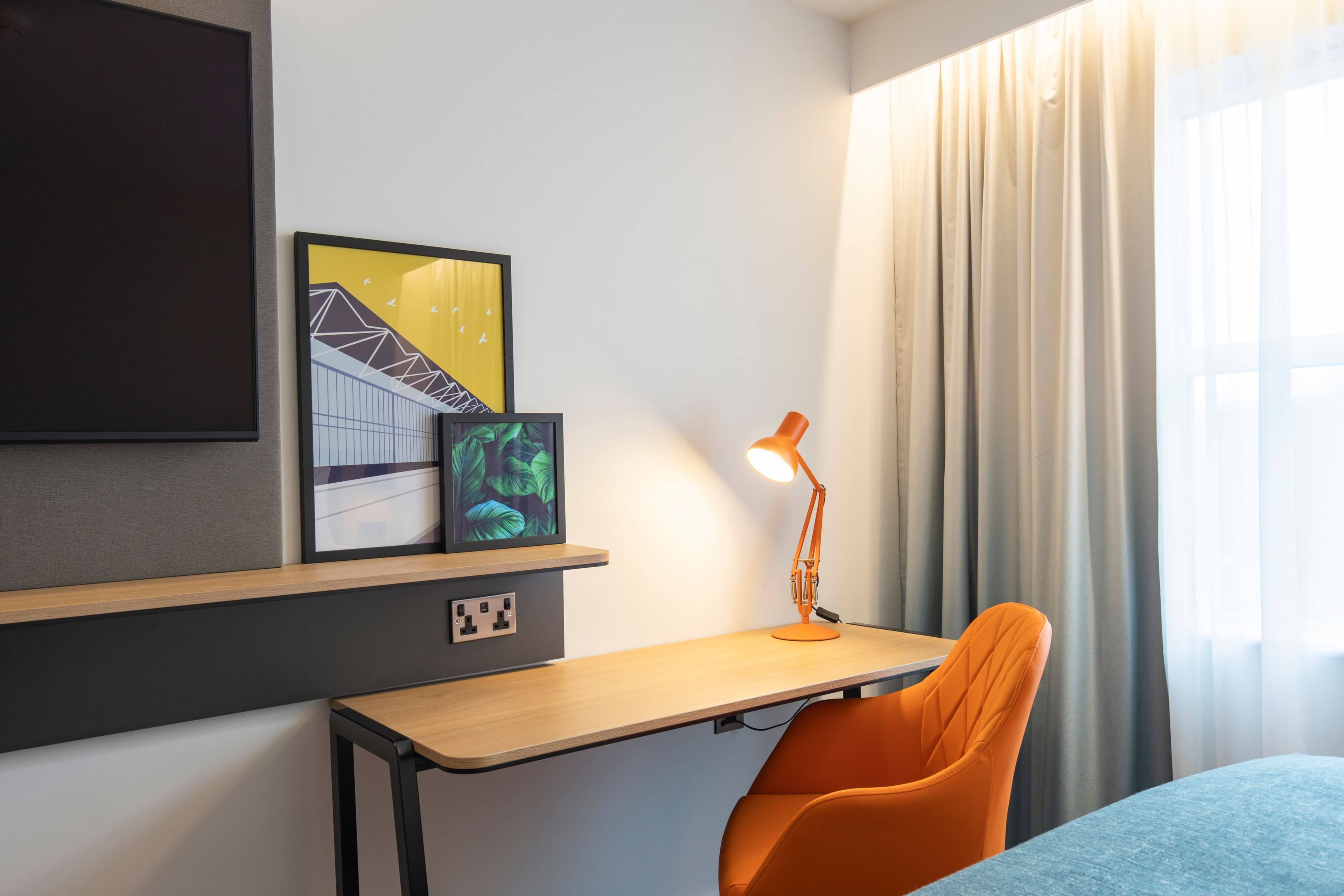 Holiday Inn Bristol Airport - Image 4