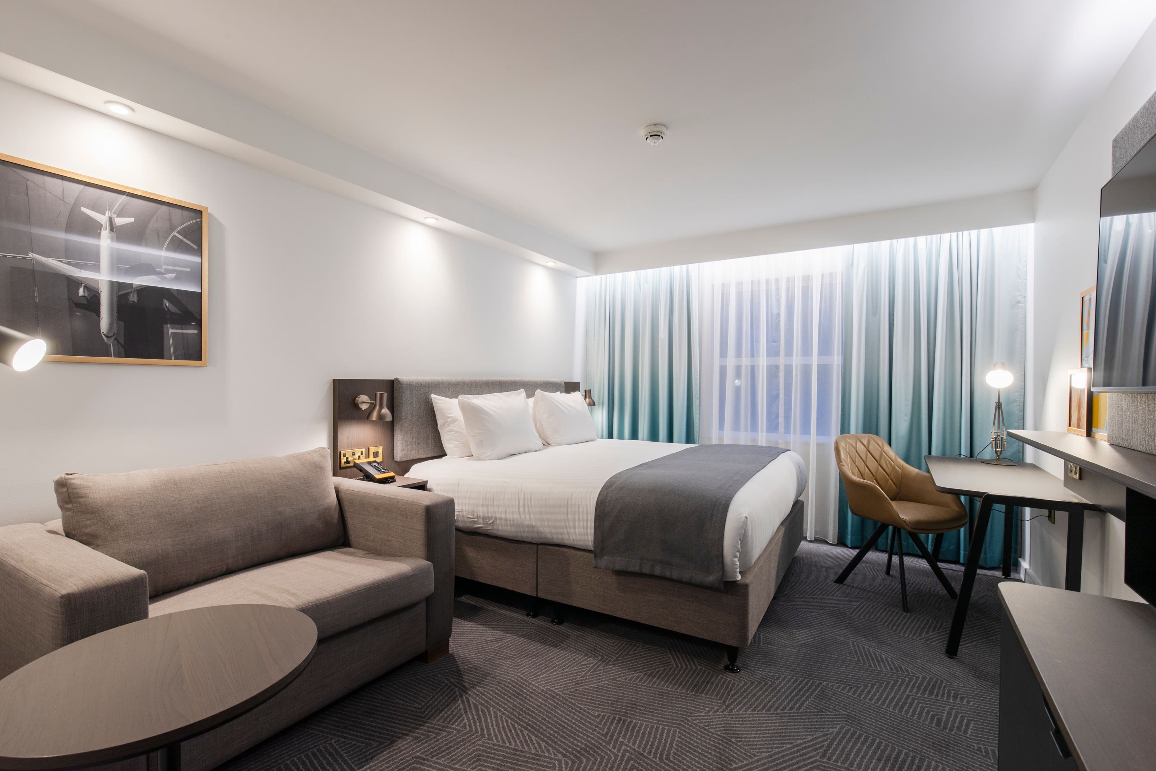 Holiday Inn Bristol Airport — 23
