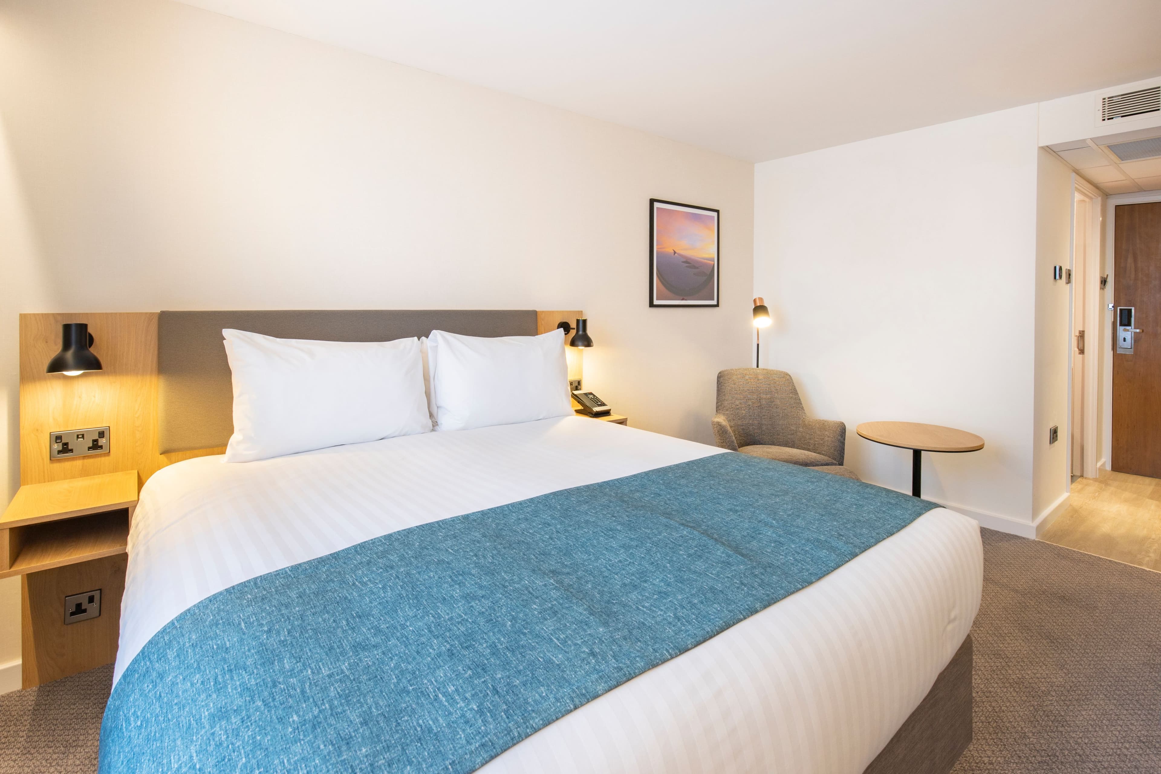 Standard Room - Image 7