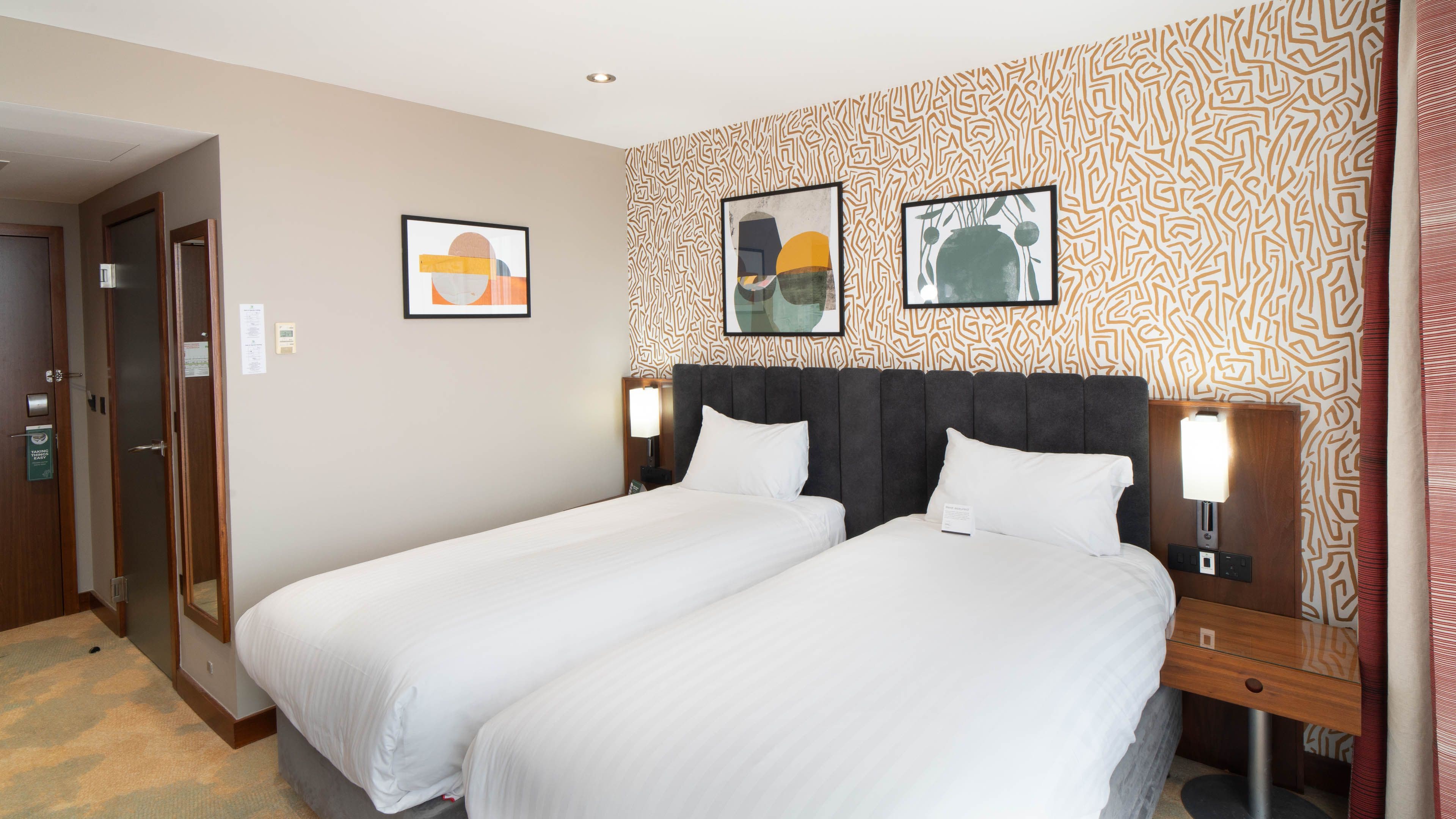 Holiday Inn Bristol City Centre — 21