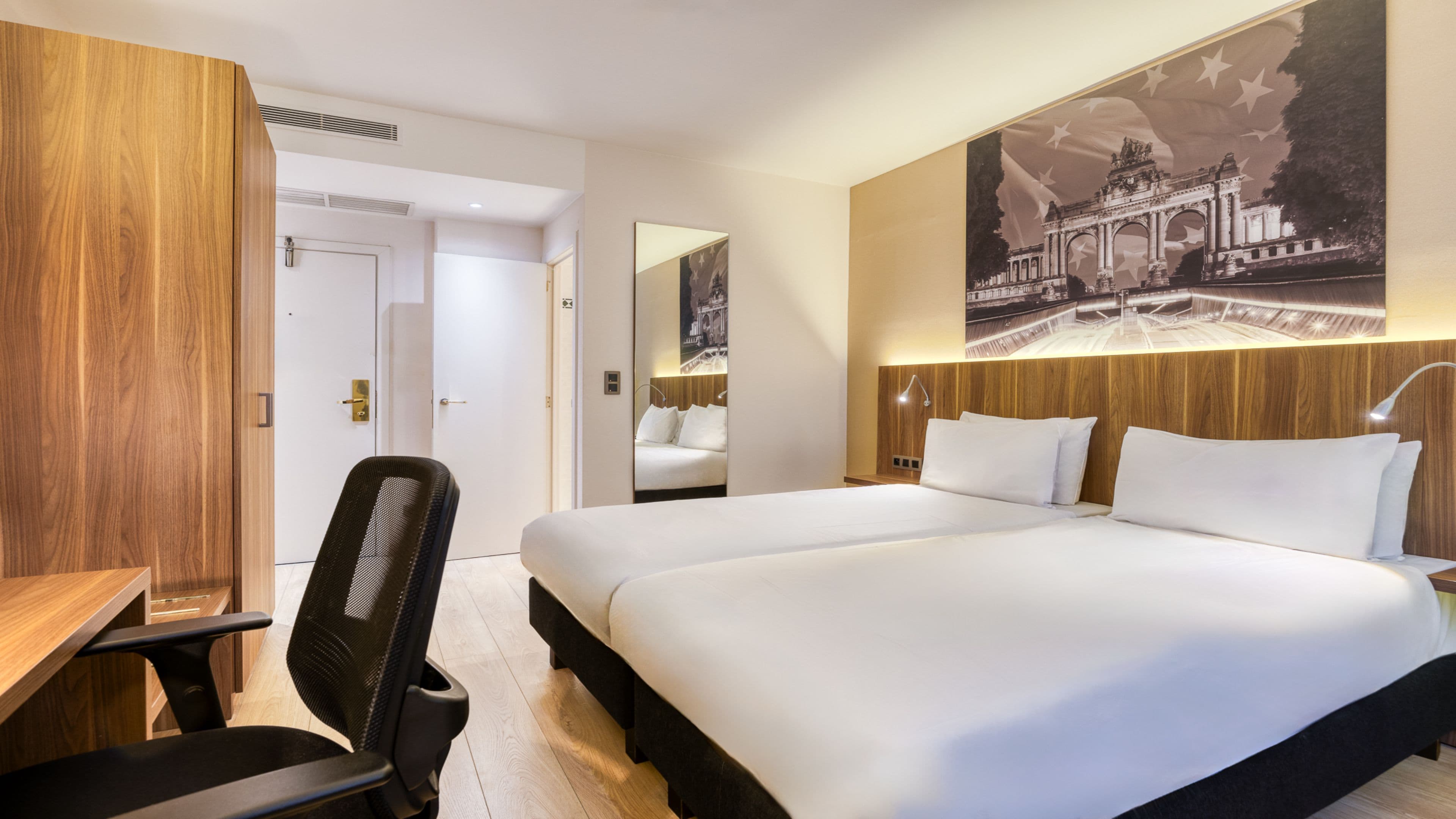 Holiday Inn Brussels - Schuman — 66