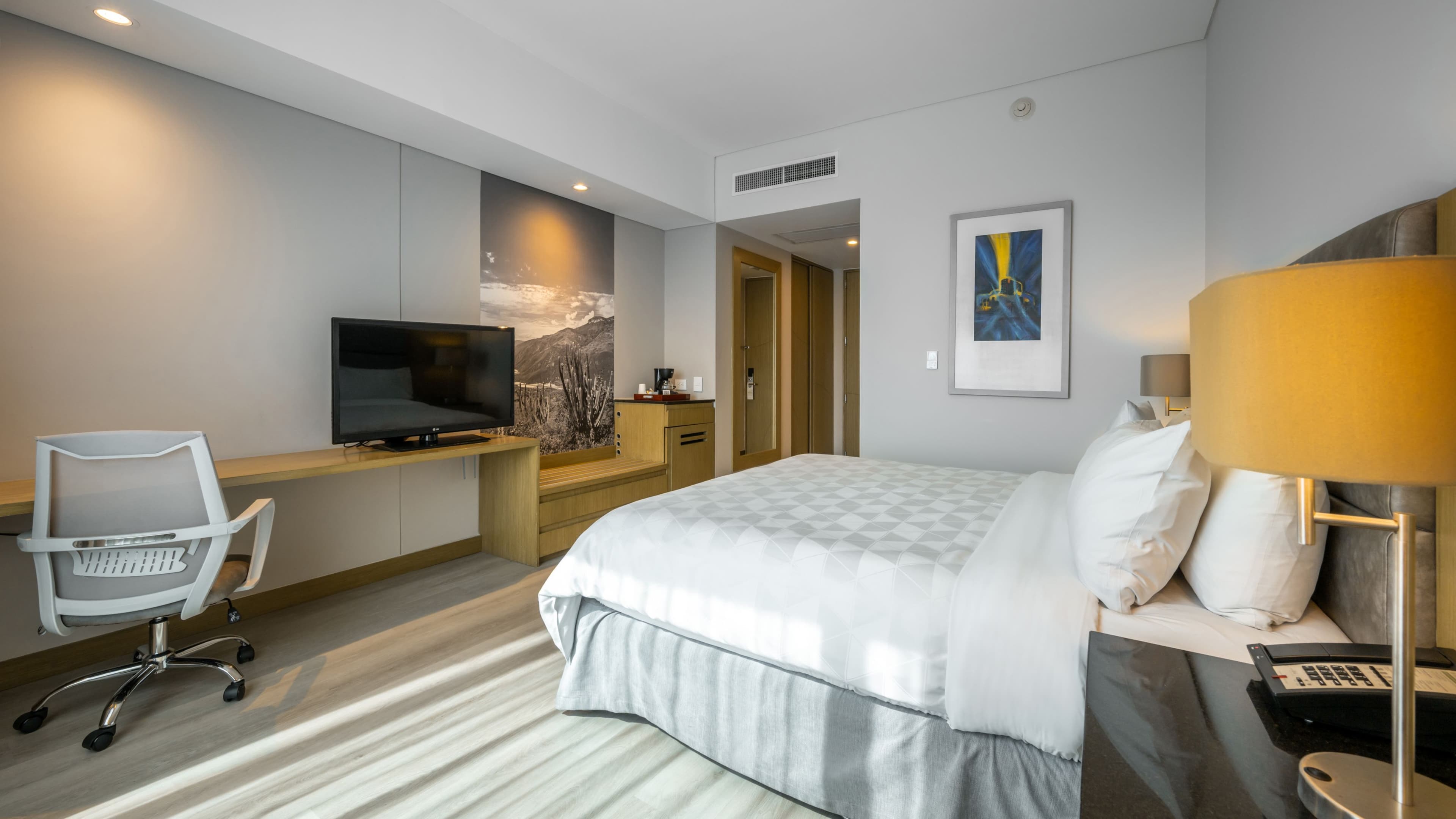 Holiday Inn Bucaramanga Cacique — 2