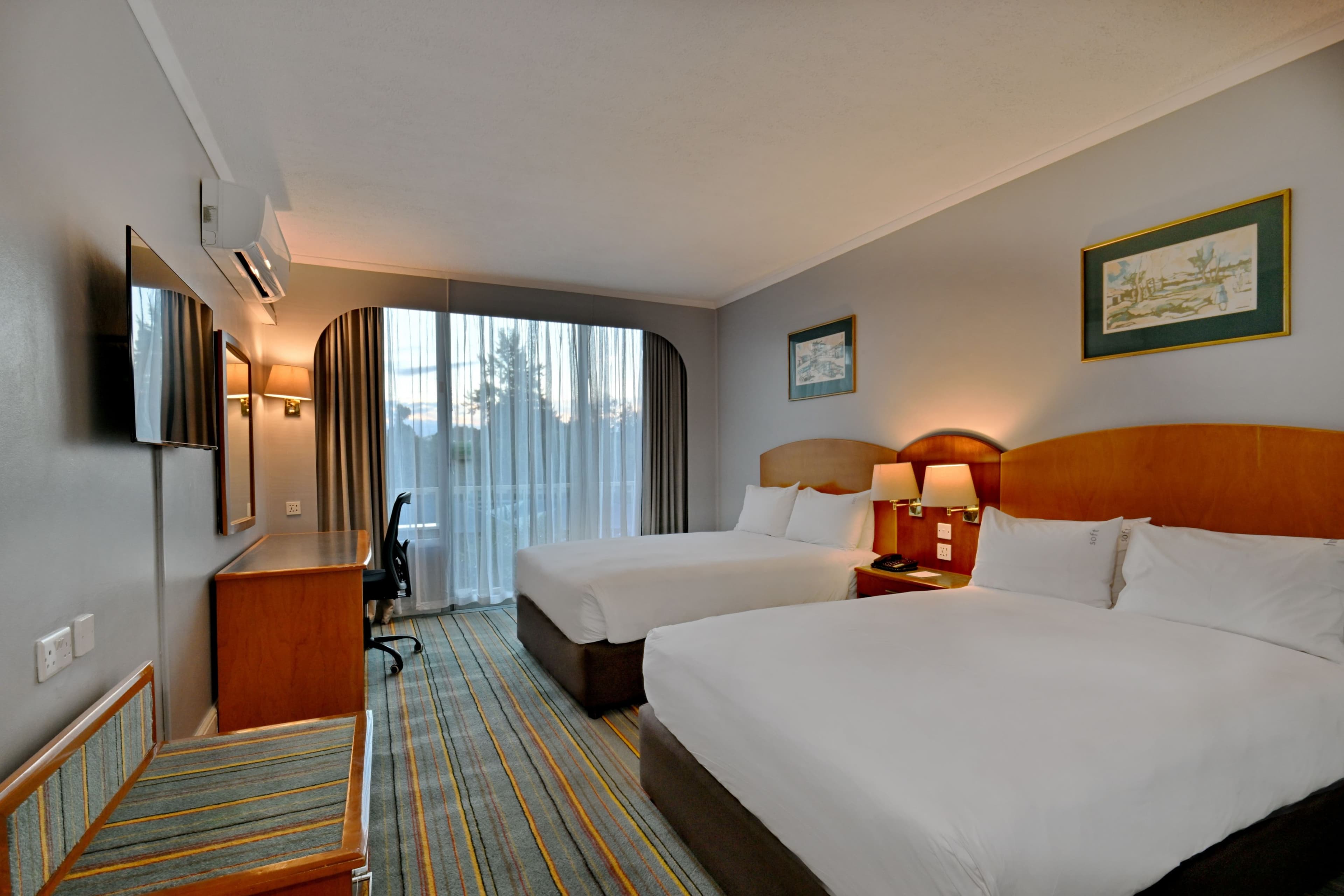 Holiday Inn Bulawayo - Image 3