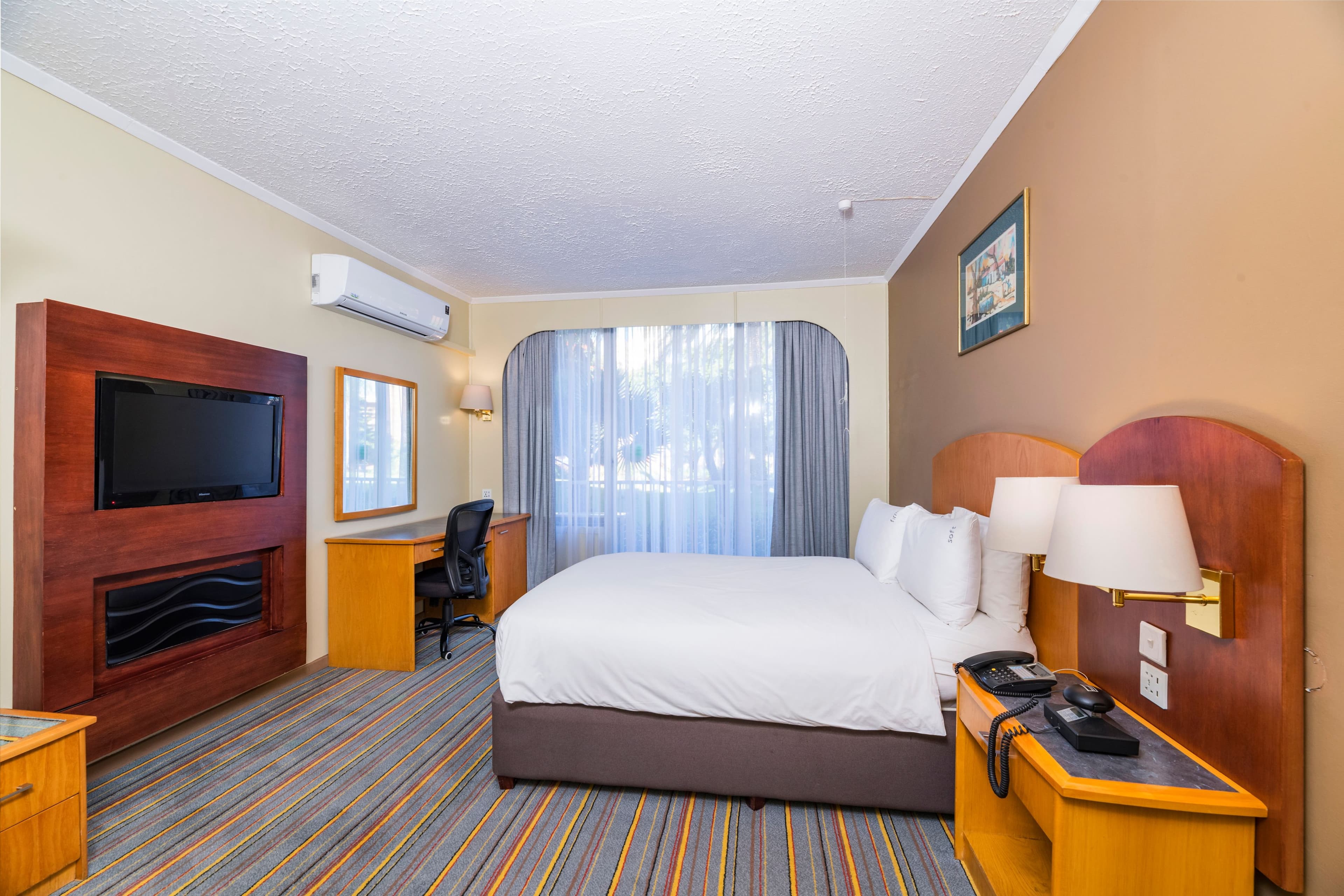 Holiday Inn Bulawayo — 22