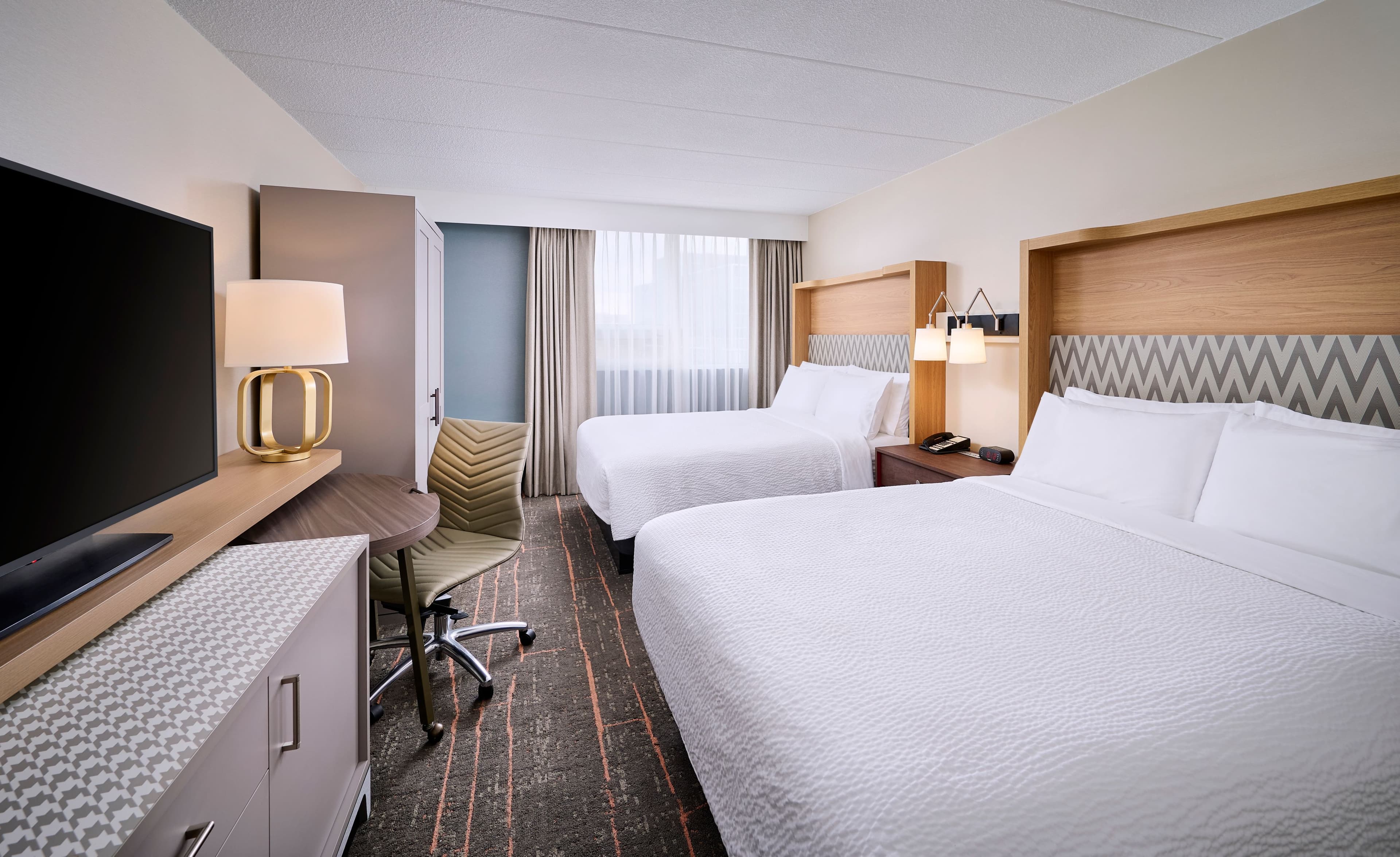 Holiday Inn Burlington Conference Centre — 11