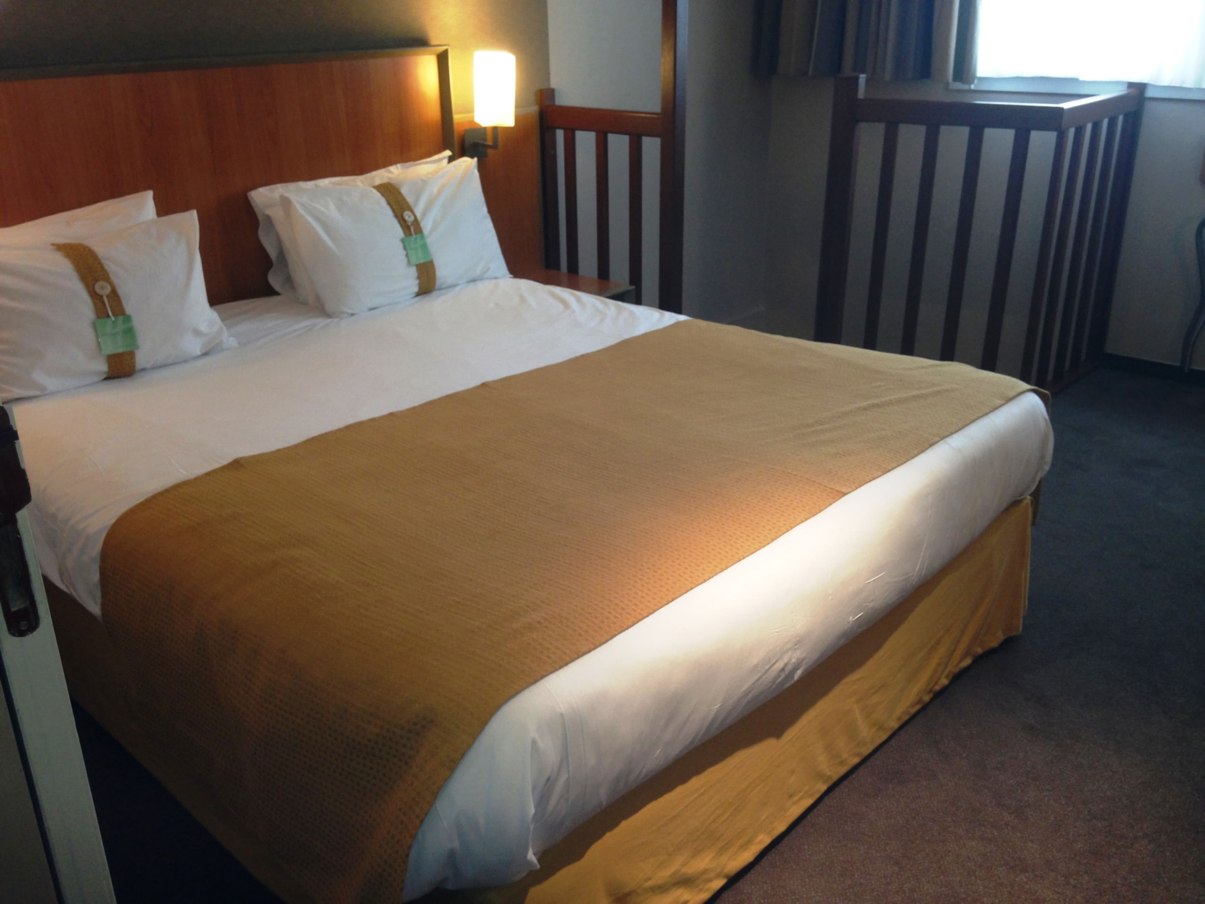 Holiday Inn Calais - Image 2