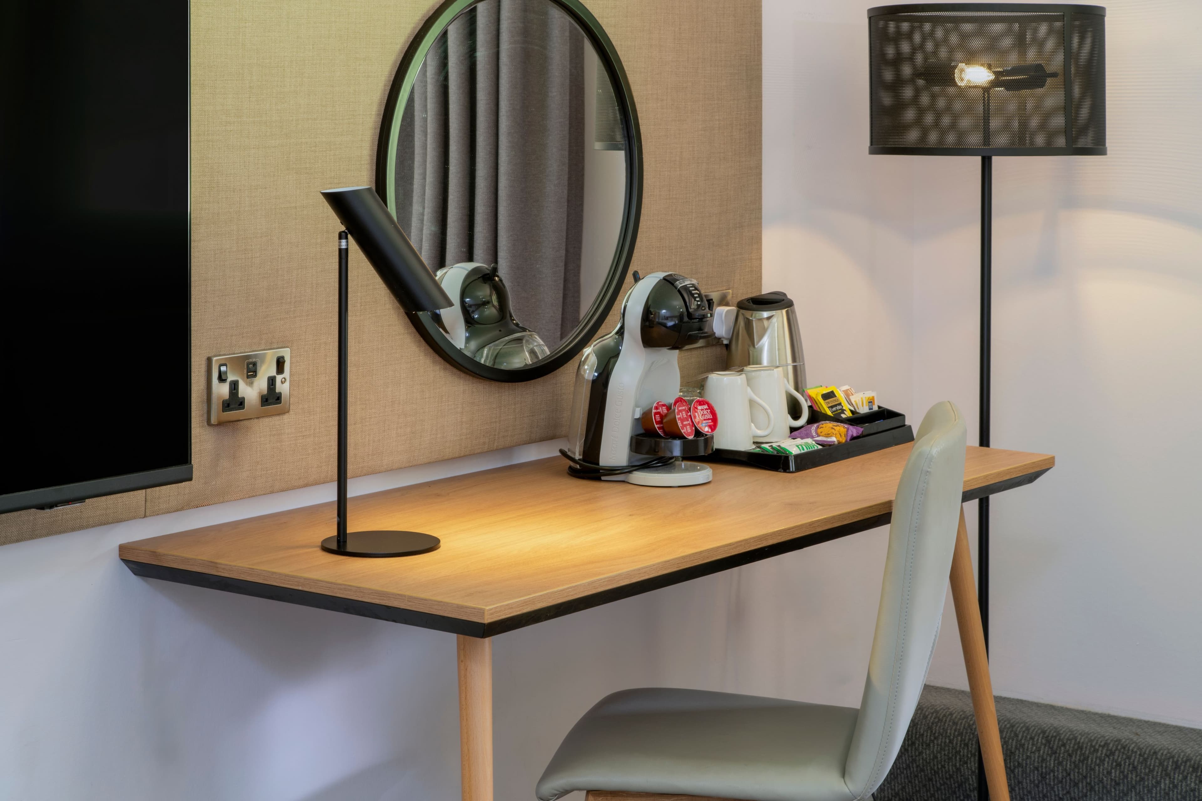 Holiday Inn Cambridge — 12