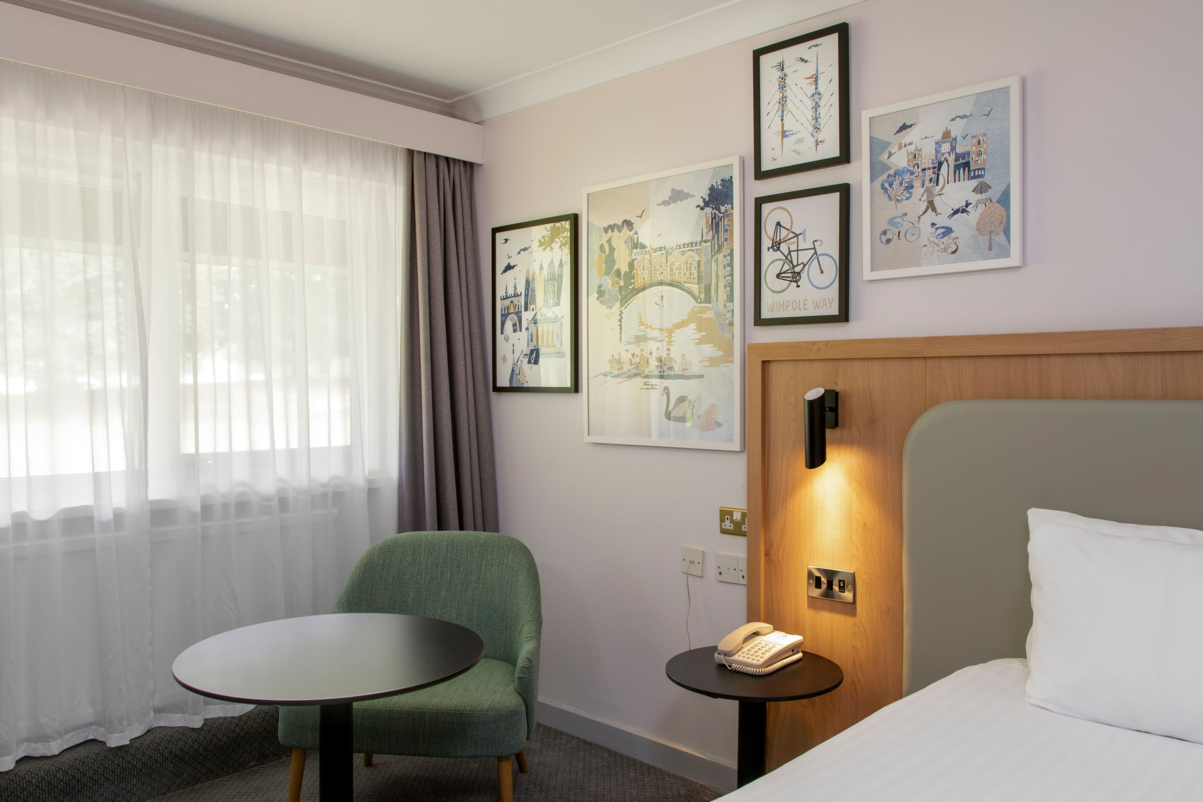 Holiday Inn Cambridge — 13