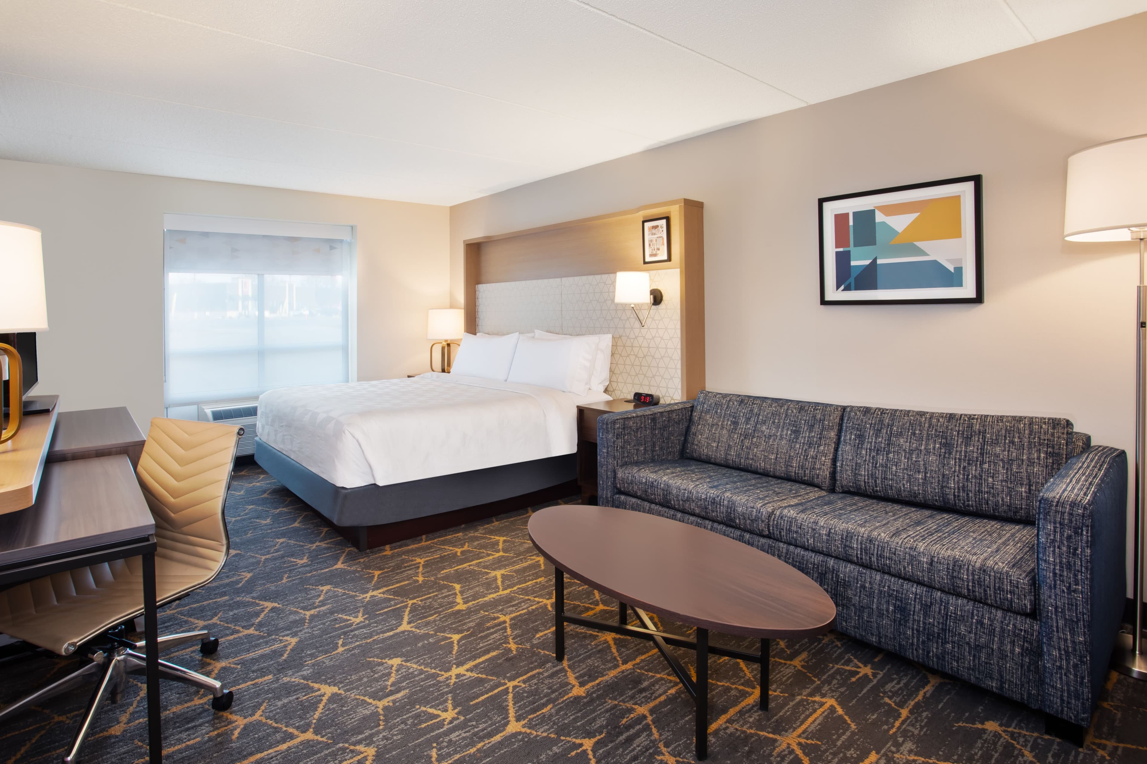 Holiday Inn Canton (Belden Village) - Image 3