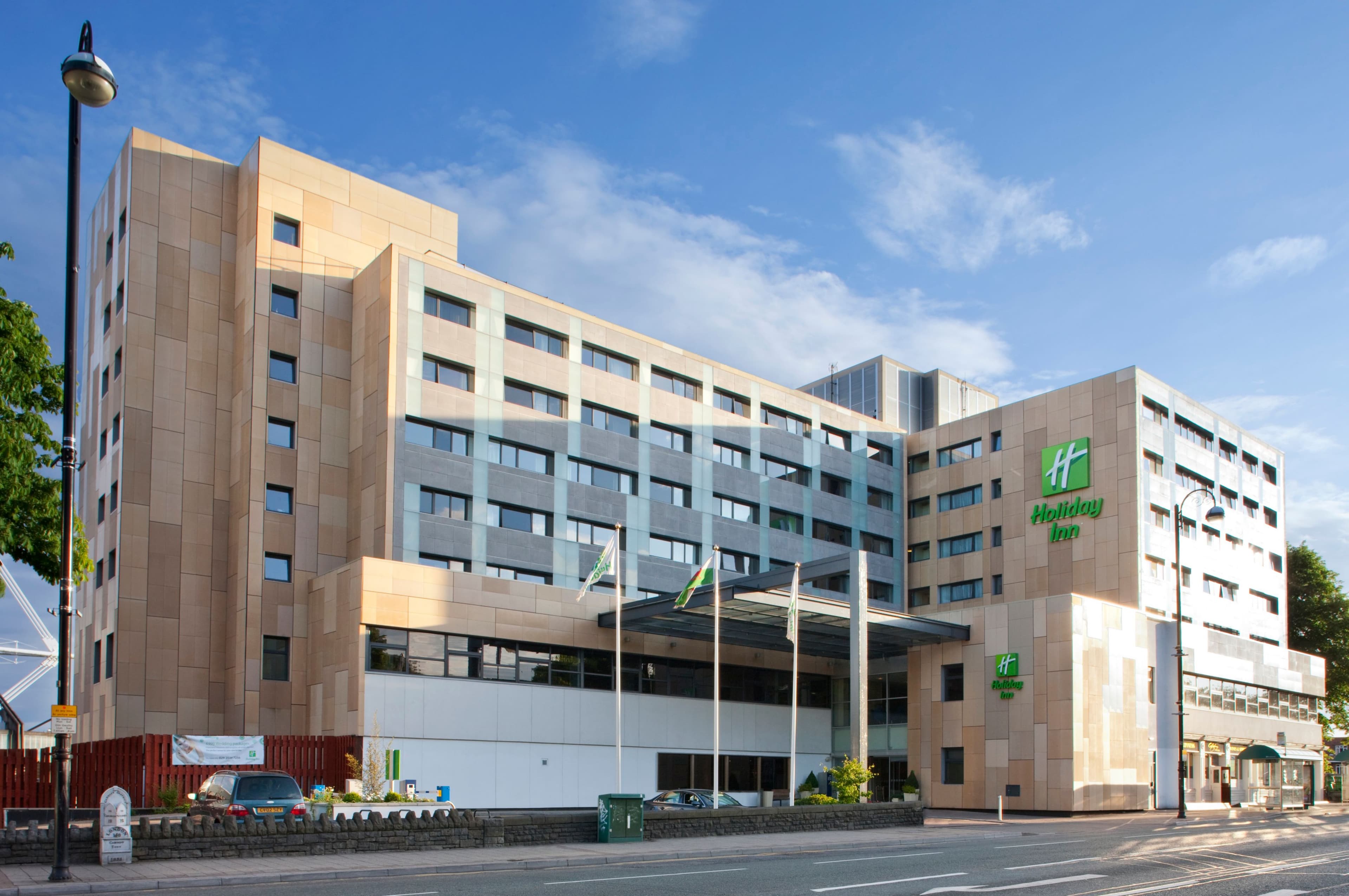 Holiday Inn Cardiff City Centre - Image 1