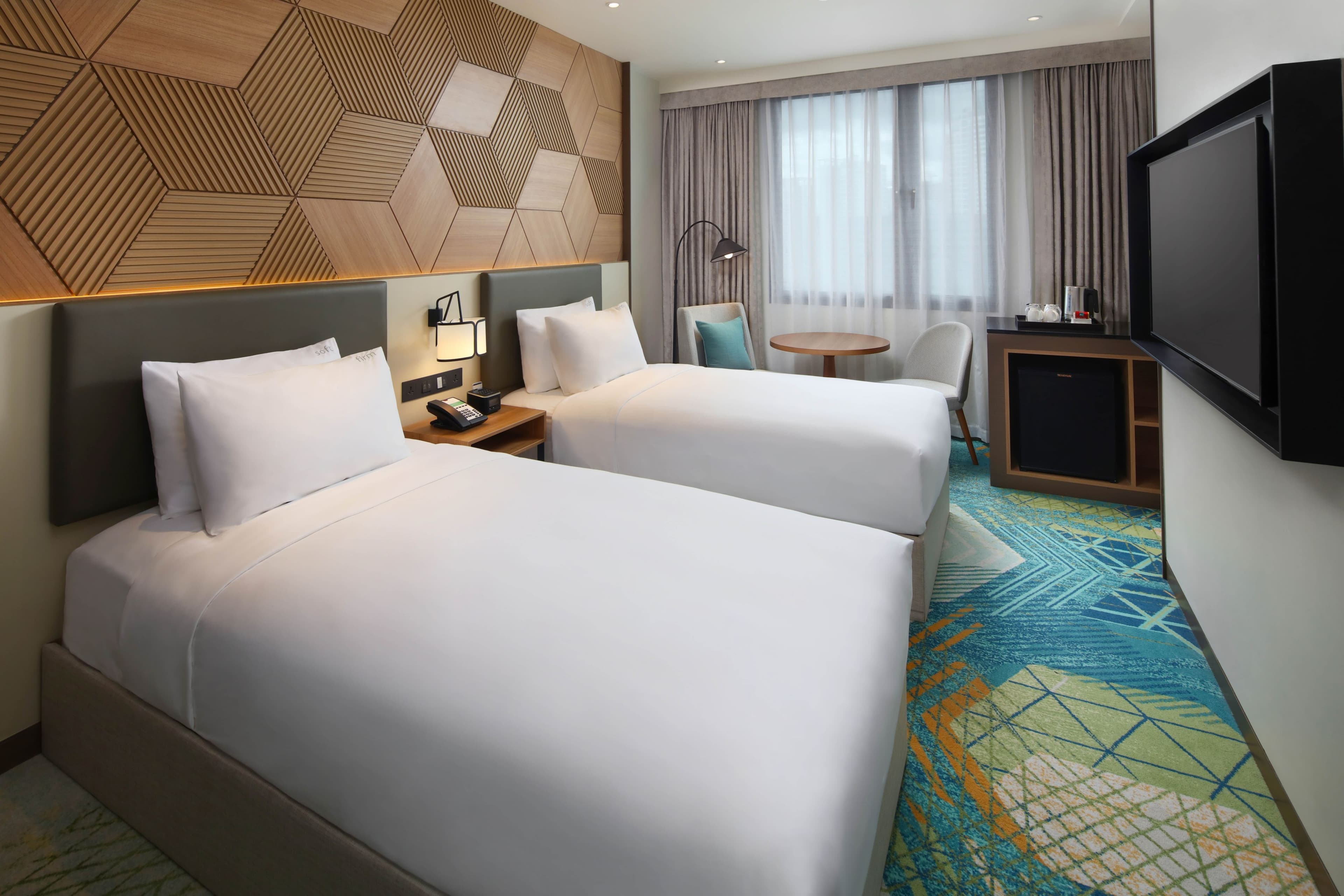 Holiday Inn Cebu City - Image 4