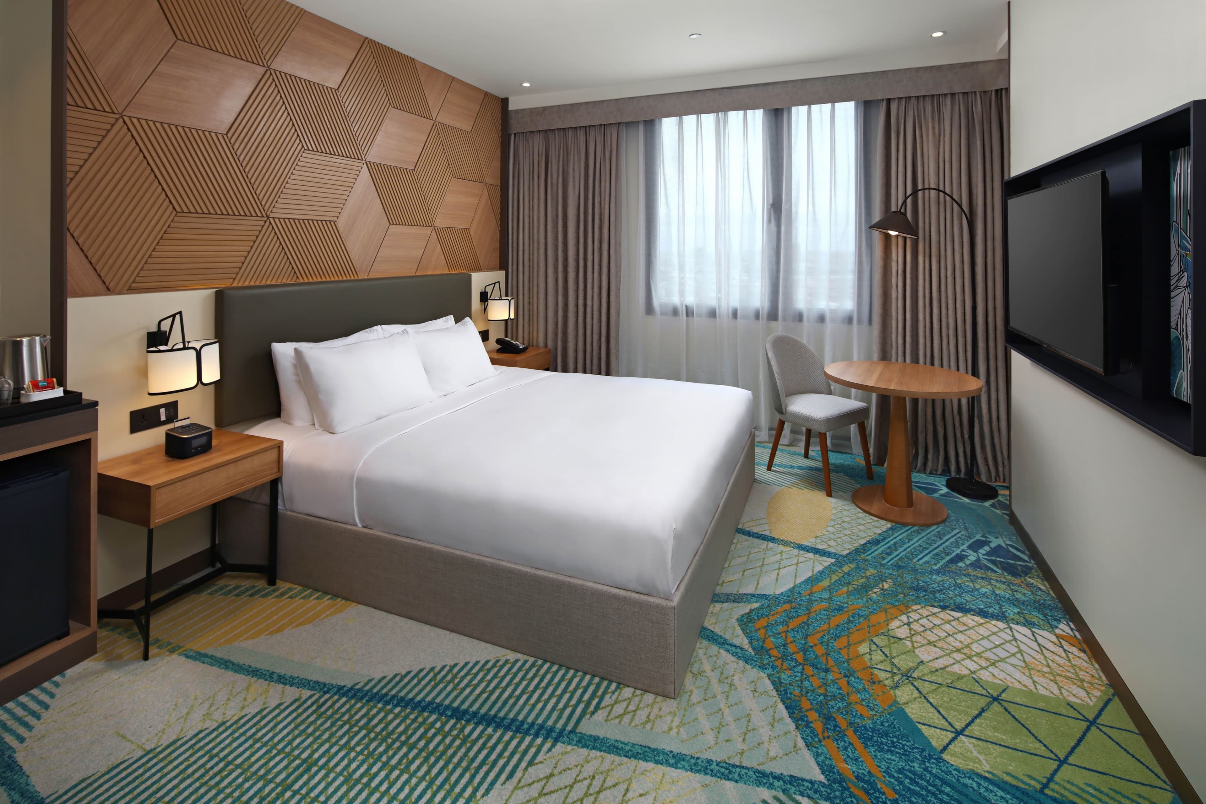 Holiday Inn Cebu City — 11