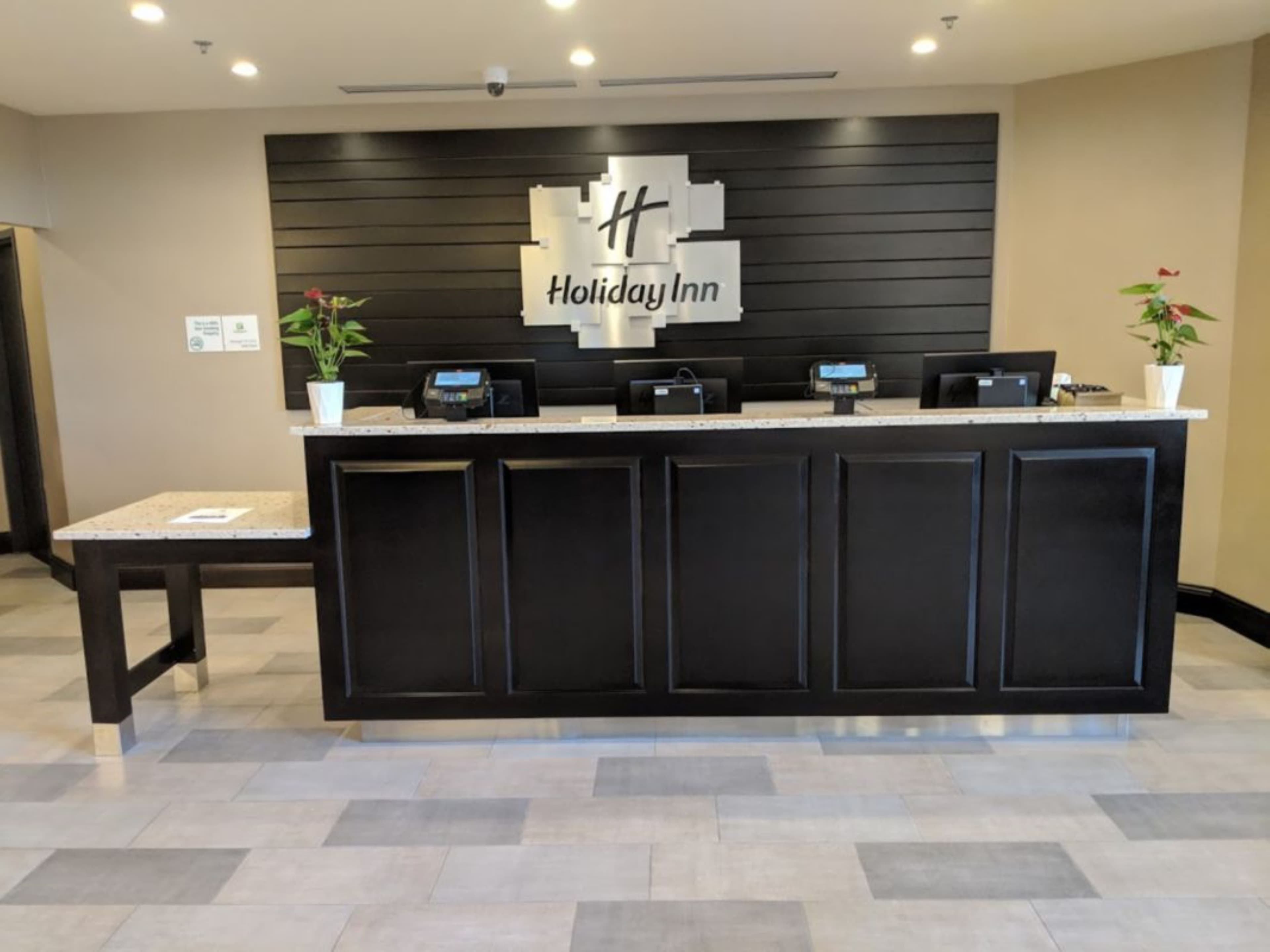 Holiday Inn Champaign - Image 1