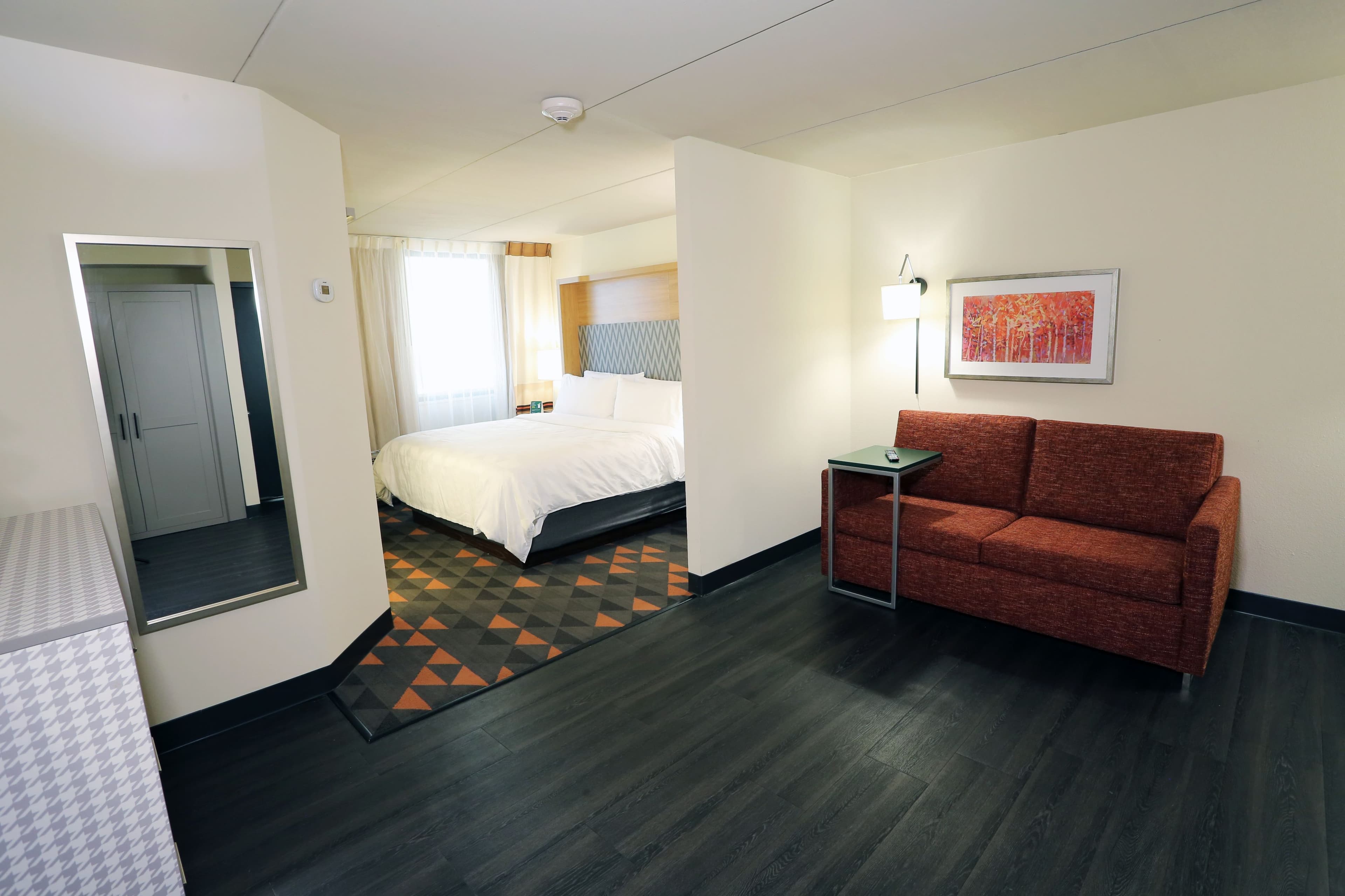 Holiday Inn Champaign - Image 4