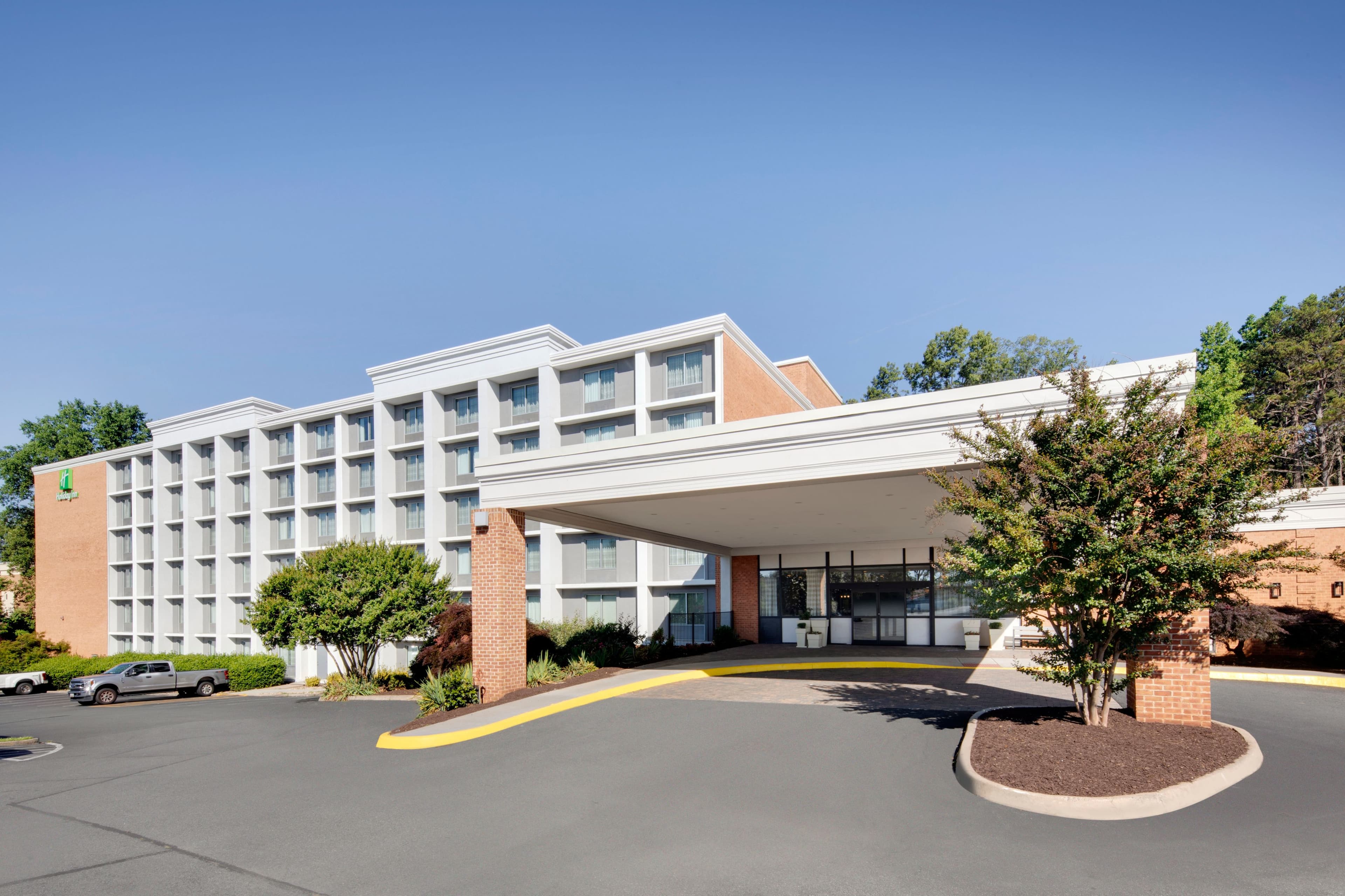 Holiday Inn Charlottesville-Univ Area - Image 1