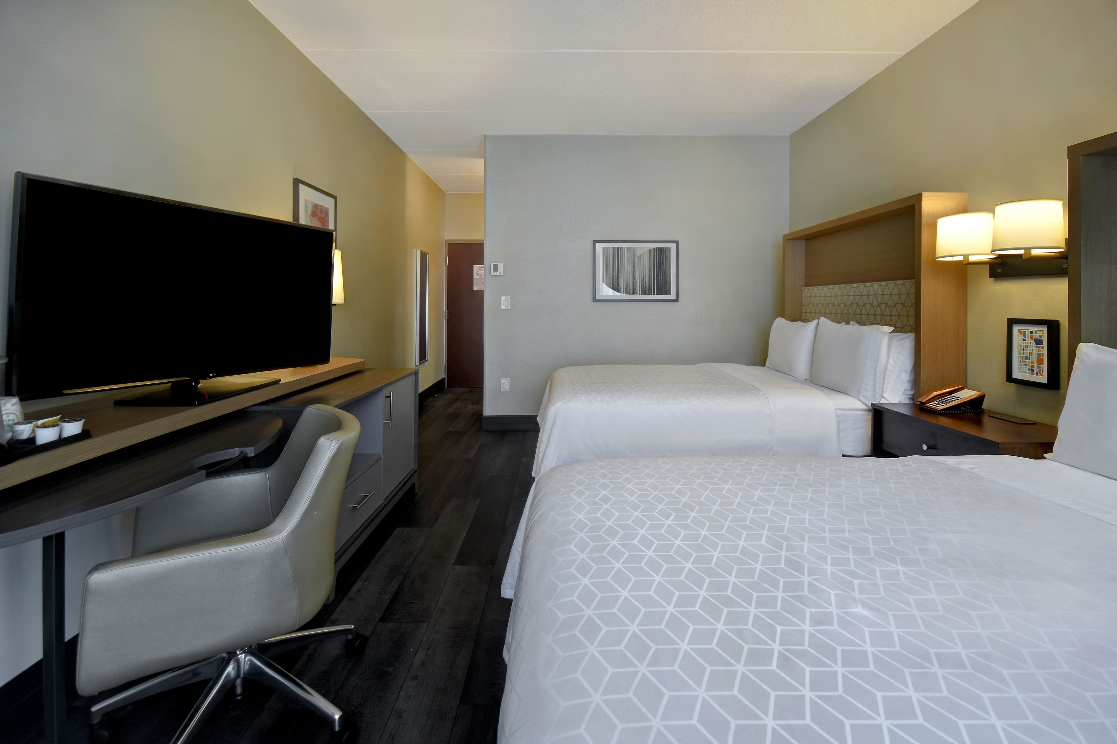 Holiday Inn Philadelphia-Cherry Hill — 24