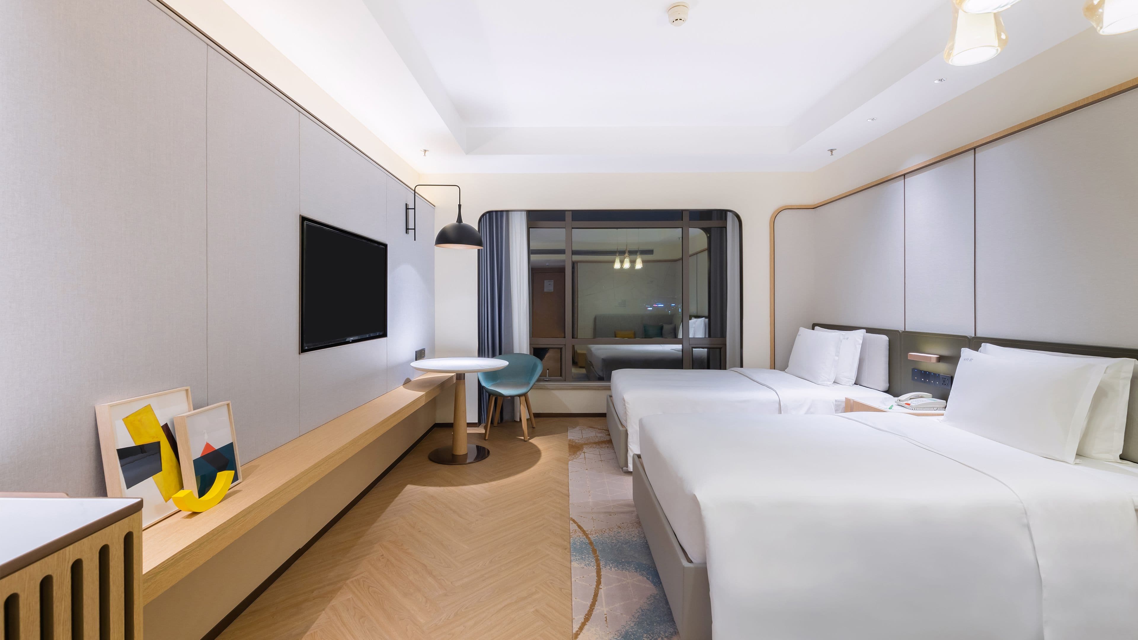 Holiday Inn Chongqing Guanyinqiao - Image 2